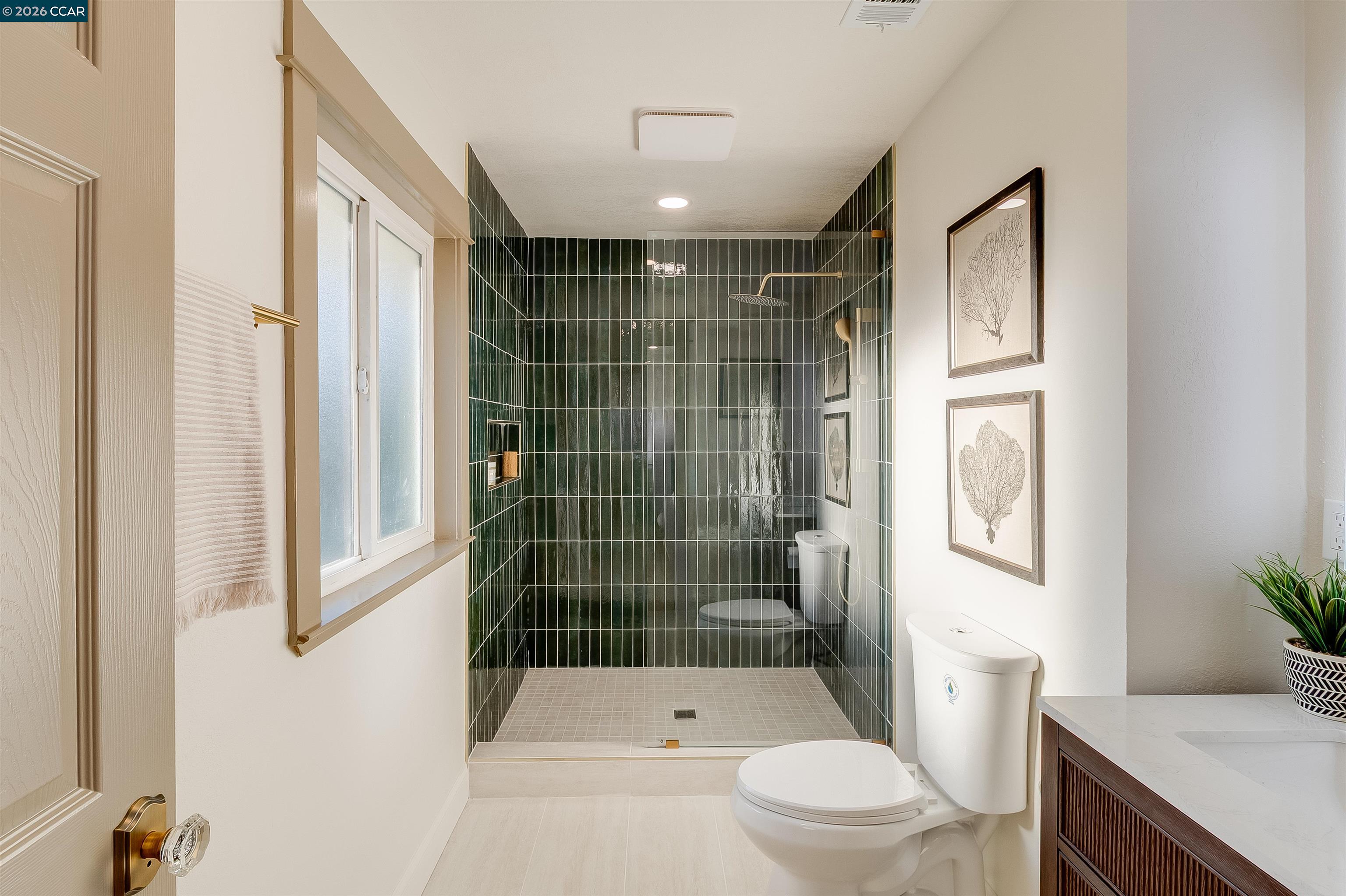 Detail Gallery Image 26 of 40 For 1642 Balboa Ct, Pleasant Hill,  CA 94523 - 3 Beds | 2 Baths