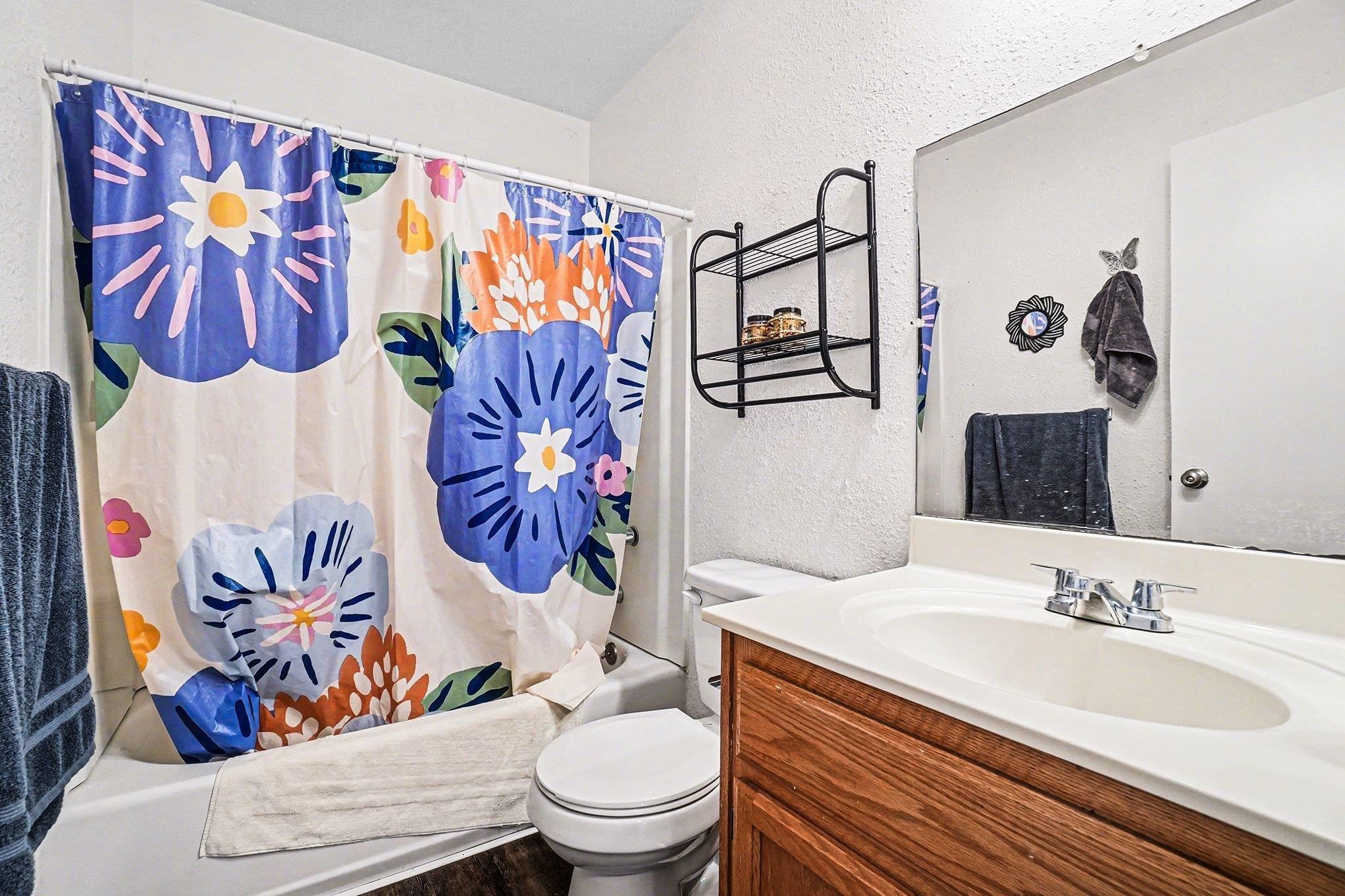 Detail Gallery Image 17 of 27 For 2725 Entrada Cir, Antioch,  CA 94509 - 3 Beds | 2 Baths