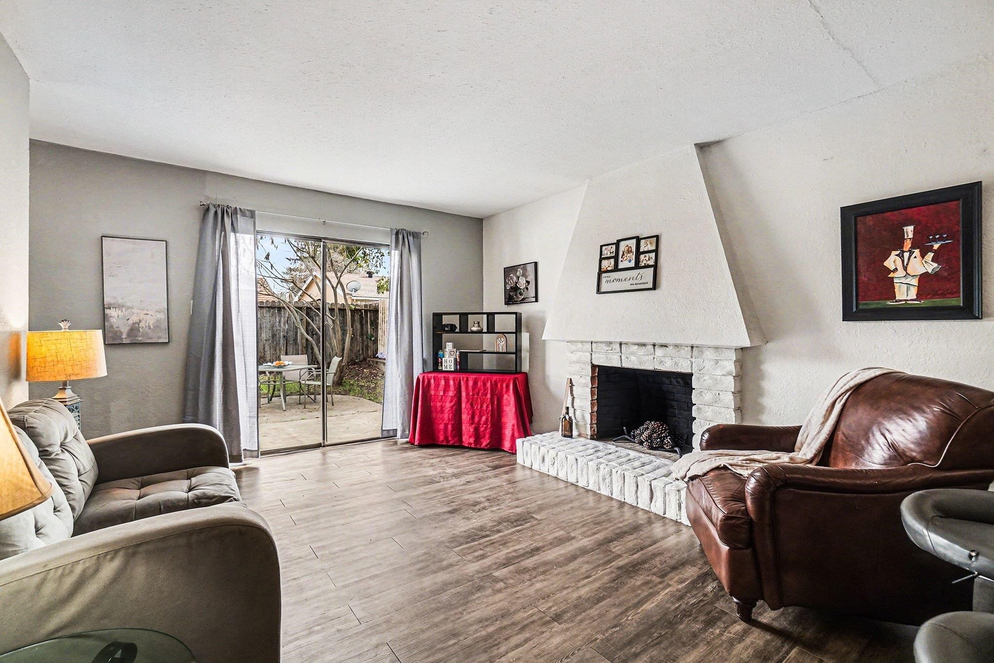 Detail Gallery Image 10 of 27 For 2725 Entrada Cir, Antioch,  CA 94509 - 3 Beds | 2 Baths