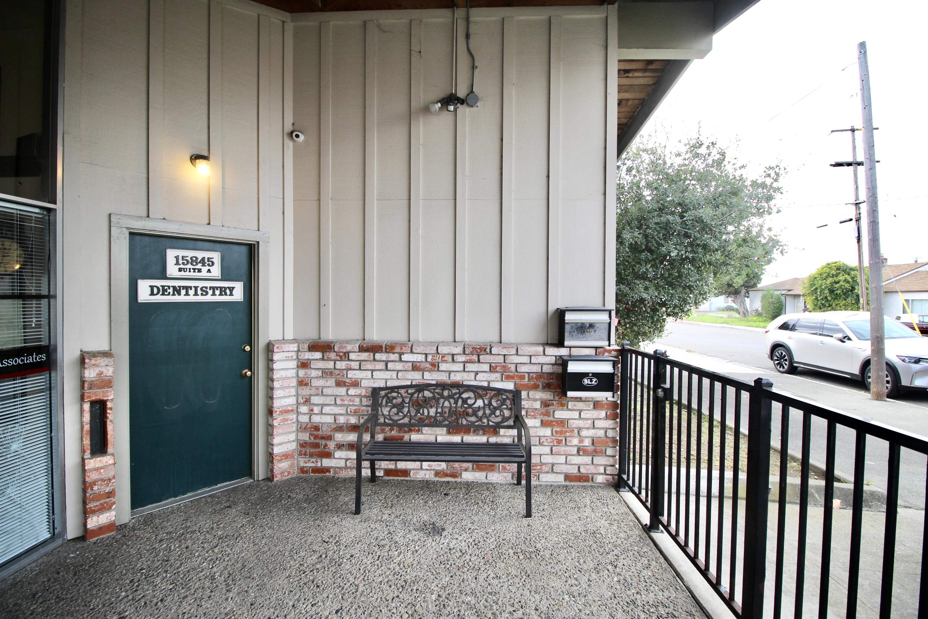 Detail Gallery Image 2 of 22 For 15845 Channel Street, San Lorenzo,  CA 94580 - 4 Beds | 1 Baths