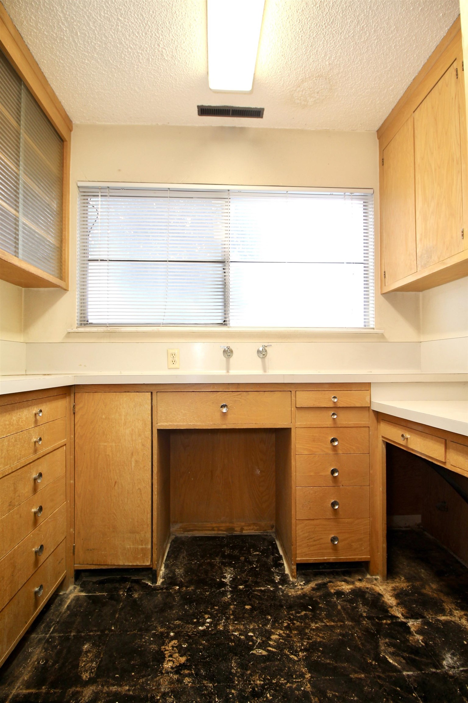 Detail Gallery Image 15 of 22 For 15845 Channel Street, San Lorenzo,  CA 94580 - 4 Beds | 1 Baths