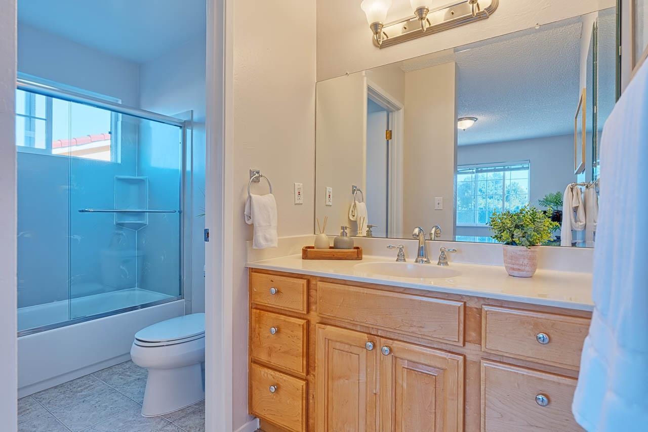 Detail Gallery Image 19 of 39 For 2627 Royal Ann Dr, Union City,  CA 94587 - 4 Beds | 2 Baths