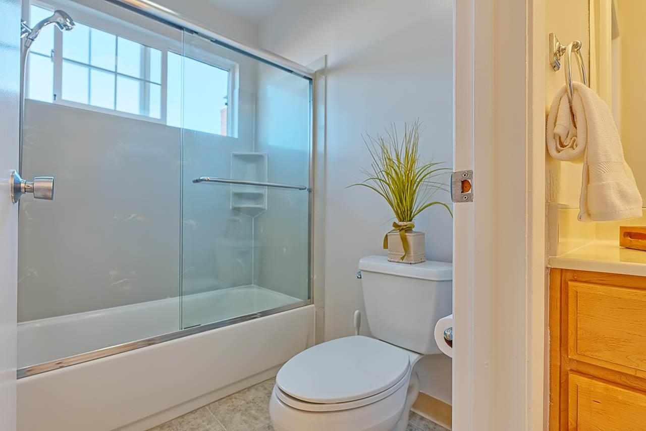 Detail Gallery Image 20 of 39 For 2627 Royal Ann Dr, Union City,  CA 94587 - 4 Beds | 2 Baths