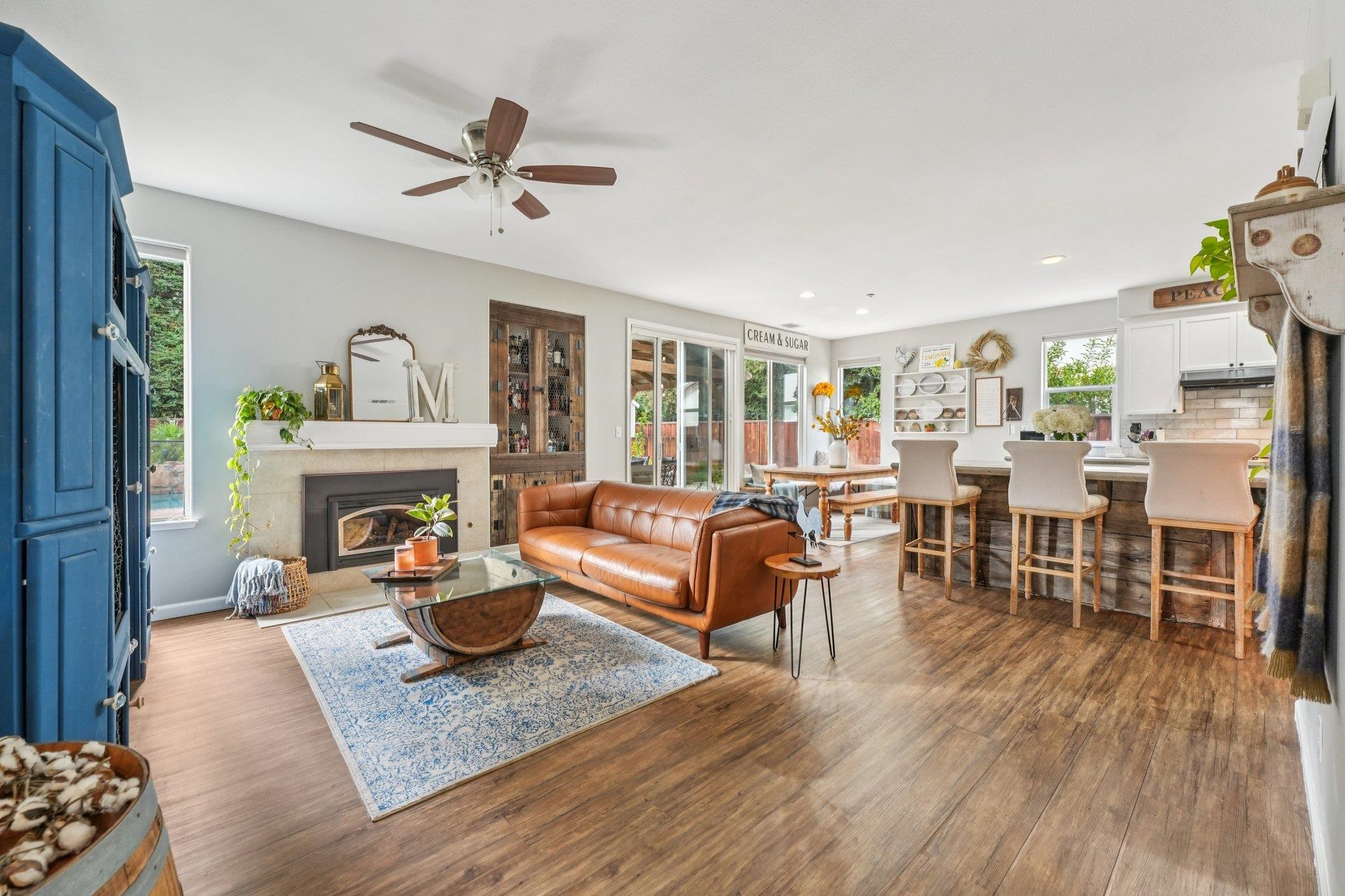 Detail Gallery Image 14 of 57 For 1762 Cheryl Dr, Livermore,  CA 94550 - 4 Beds | 3 Baths