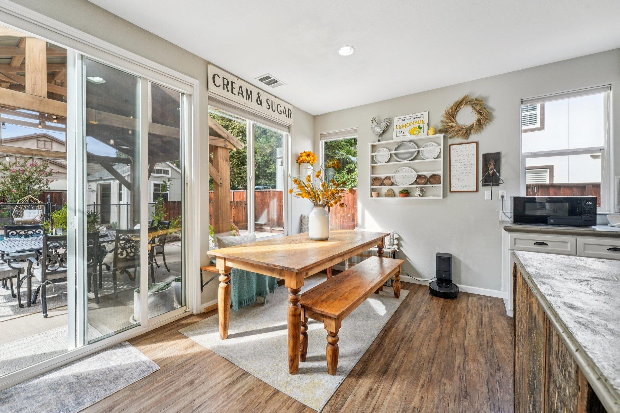 Detail Gallery Image 18 of 57 For 1762 Cheryl Dr, Livermore,  CA 94550 - 4 Beds | 3 Baths