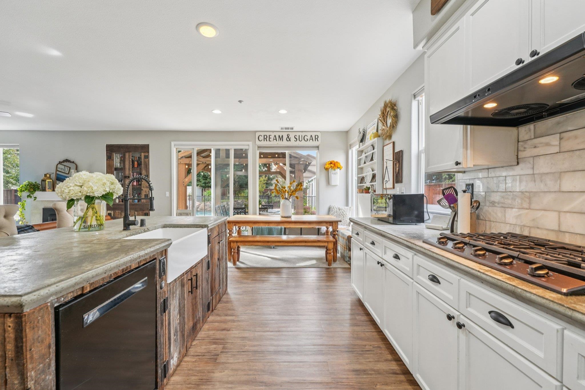 Detail Gallery Image 21 of 57 For 1762 Cheryl Dr, Livermore,  CA 94550 - 4 Beds | 3 Baths