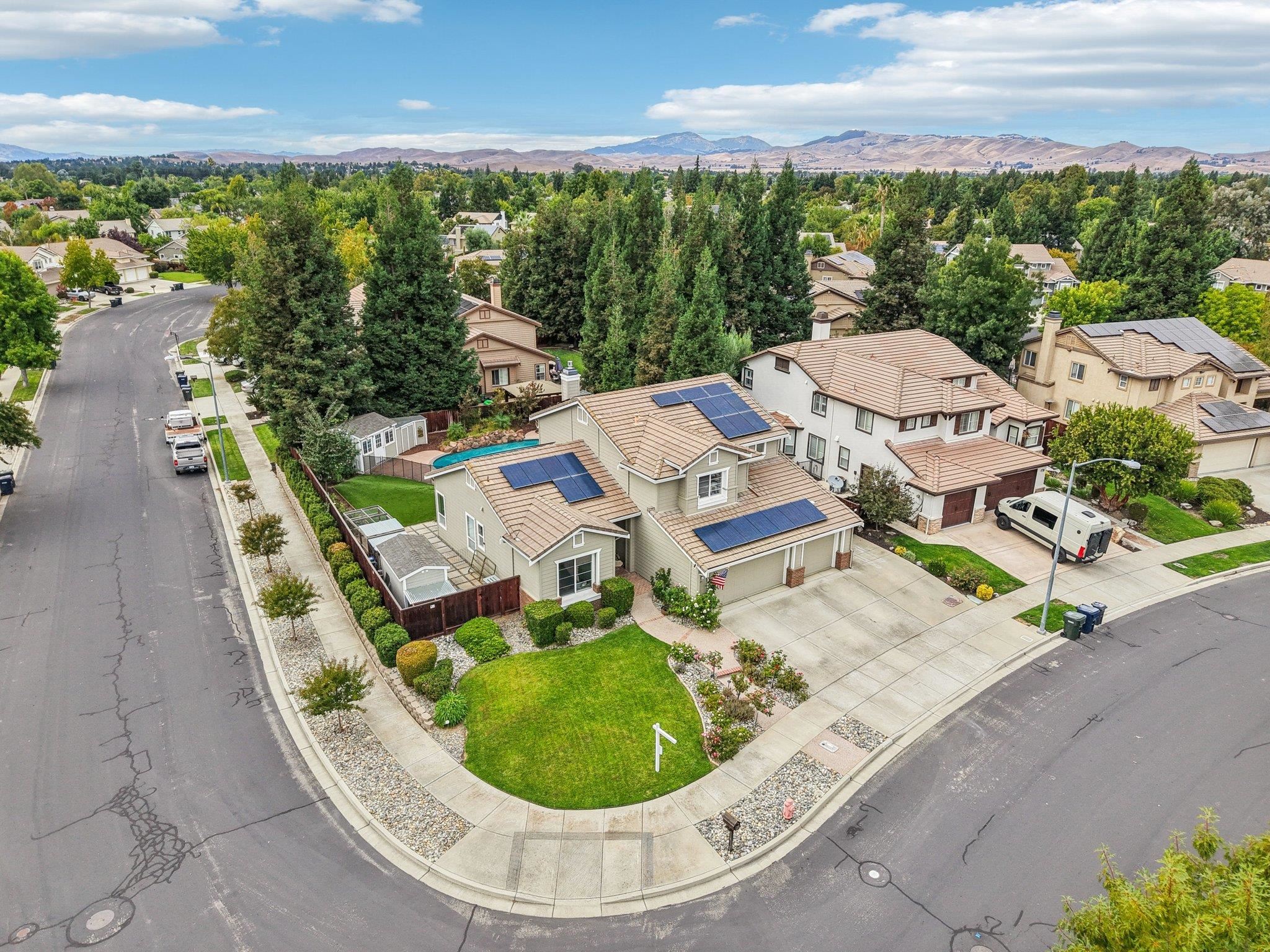 Detail Gallery Image 54 of 57 For 1762 Cheryl Dr, Livermore,  CA 94550 - 4 Beds | 3 Baths