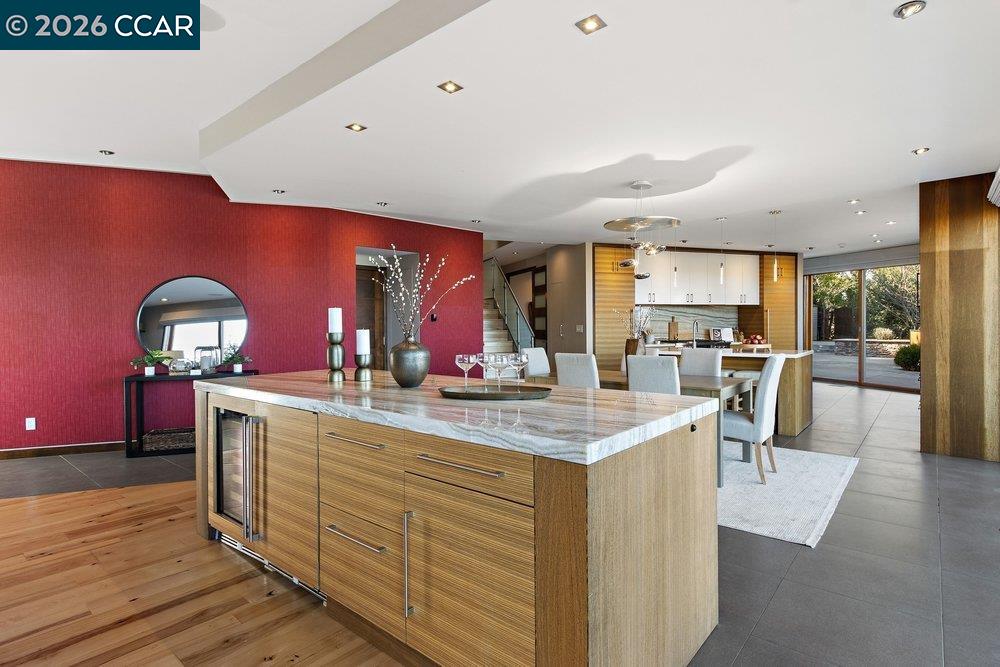 Detail Gallery Image 15 of 59 For 2083 Magnolia Way, Walnut Creek,  CA 94595 - 7 Beds | 4/1 Baths