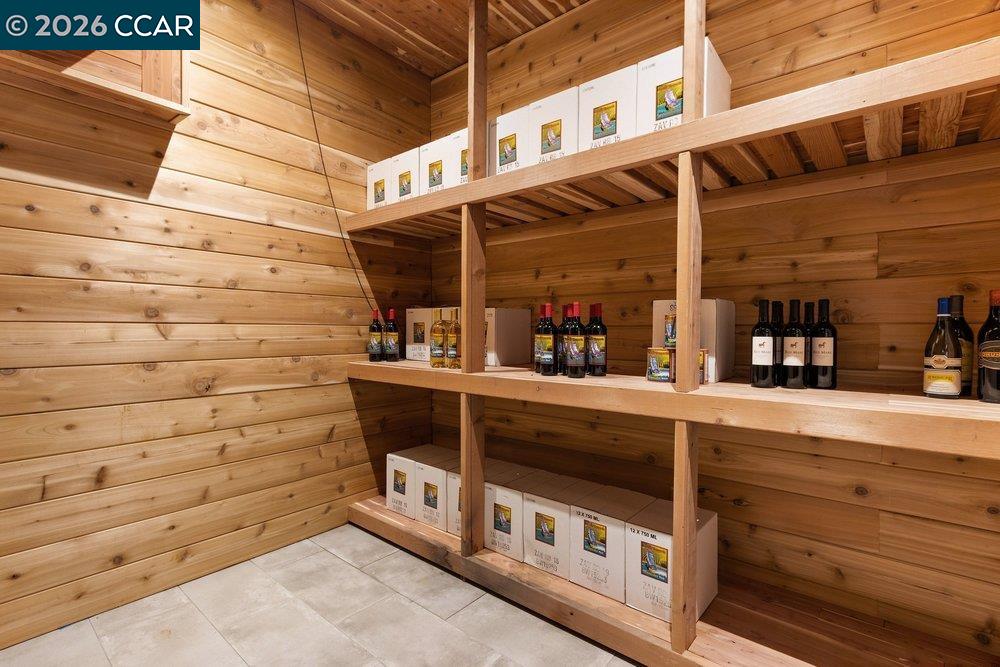 Detail Gallery Image 23 of 59 For 2083 Magnolia Way, Walnut Creek,  CA 94595 - 7 Beds | 4/1 Baths