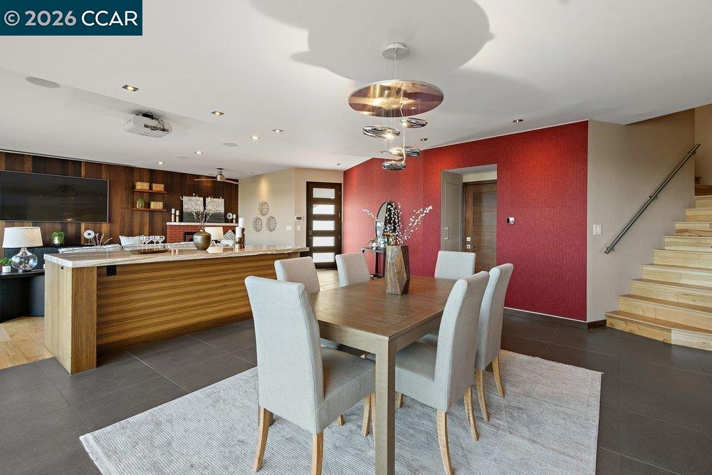 Detail Gallery Image 10 of 59 For 2083 Magnolia Way, Walnut Creek,  CA 94595 - 7 Beds | 4/1 Baths