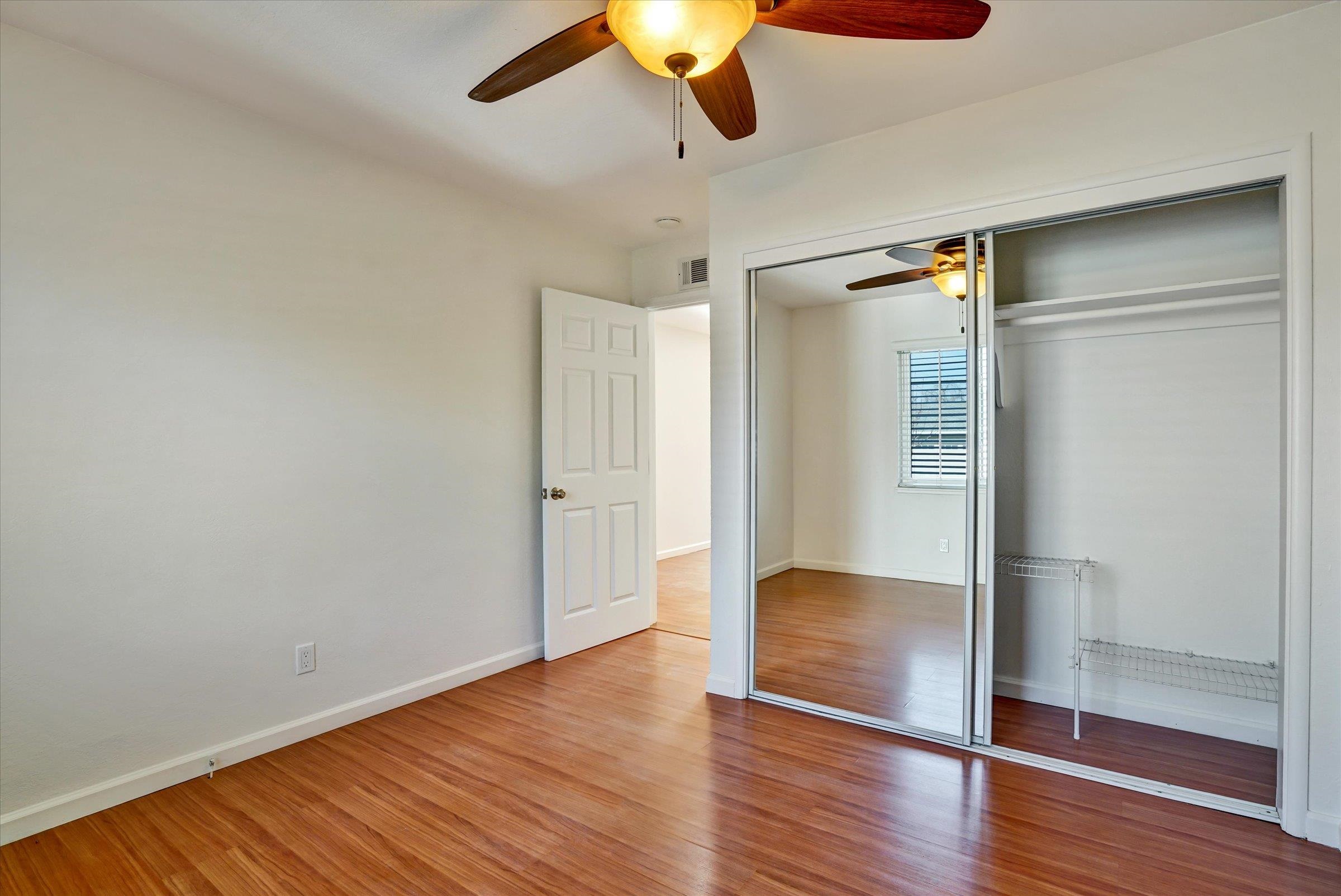 Detail Gallery Image 11 of 20 For 1966 Westover Dr, Pleasant Hill,  CA 94523 - 4 Beds | 3 Baths