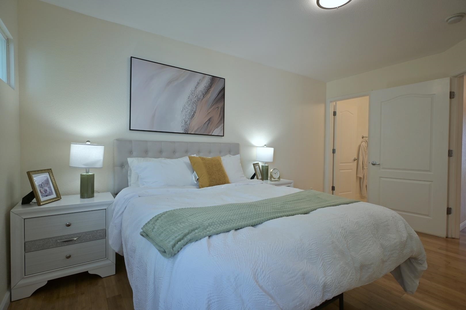 Photo #13: 41122937 Listing: Photo #13