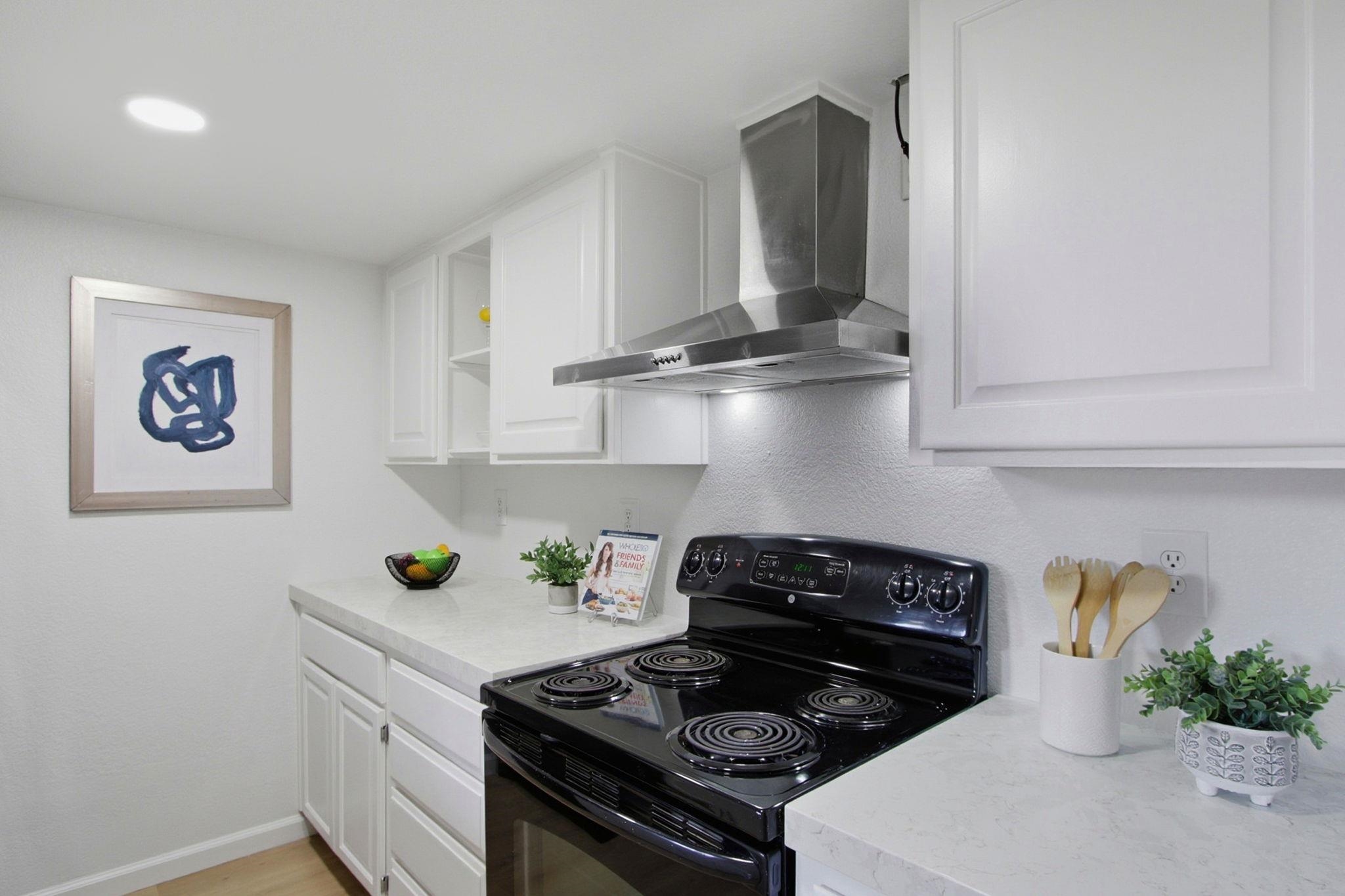 Detail Gallery Image 12 of 27 For 5382 Makati Cir, San Jose,  CA 95123 - 1 Beds | 1 Baths