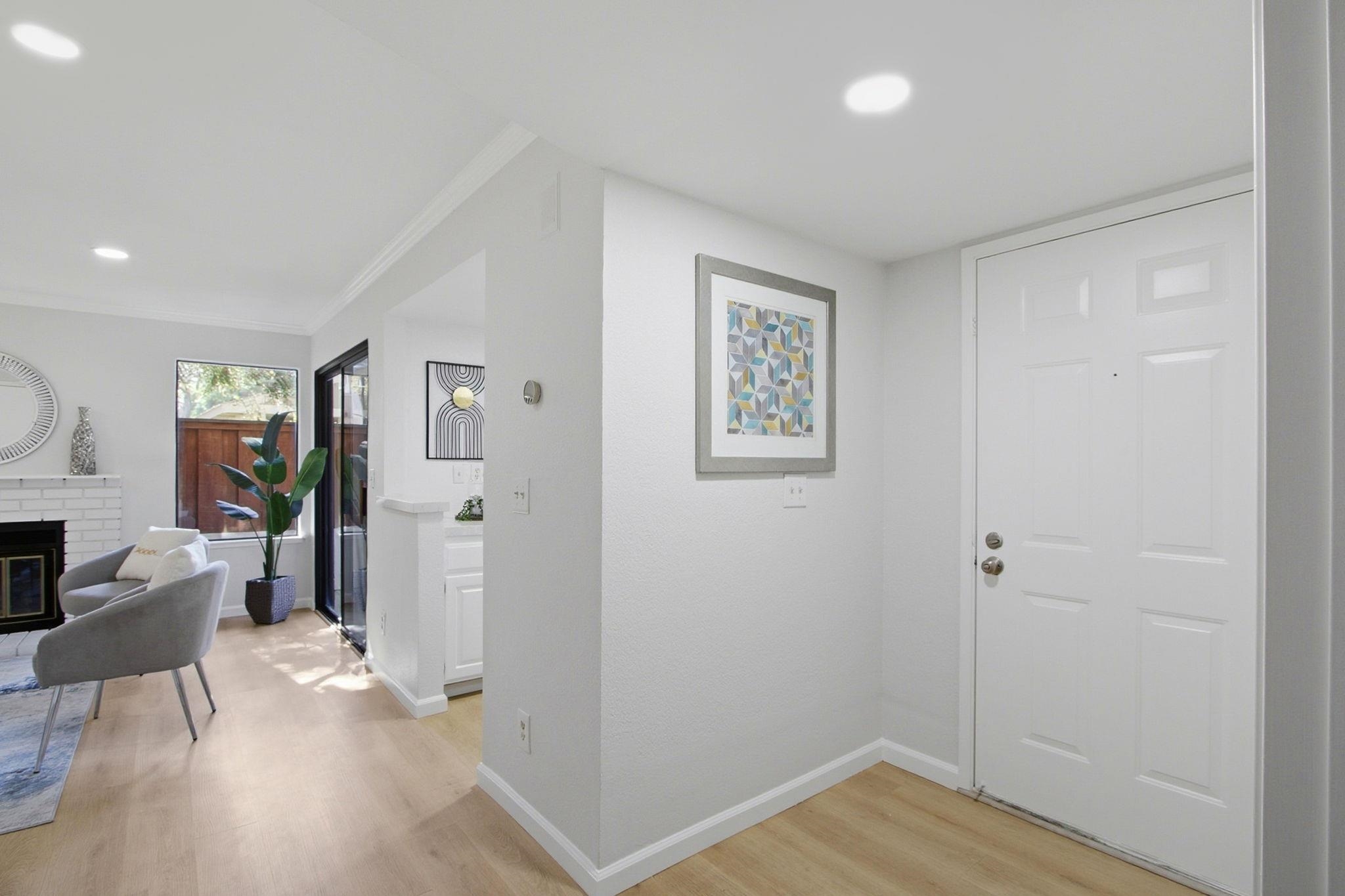 Detail Gallery Image 3 of 27 For 5382 Makati Cir, San Jose,  CA 95123 - 1 Beds | 1 Baths