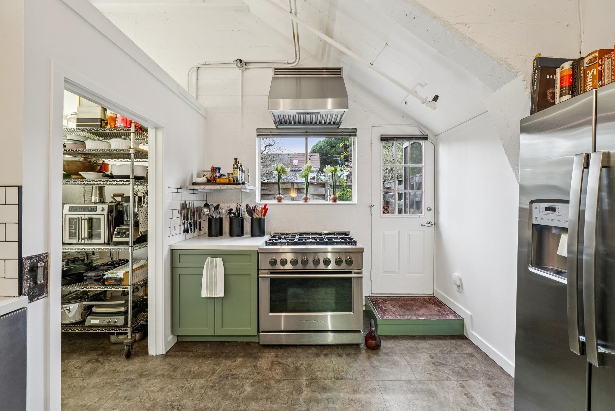 Photo #9: 41122946 Listing: Photo #9