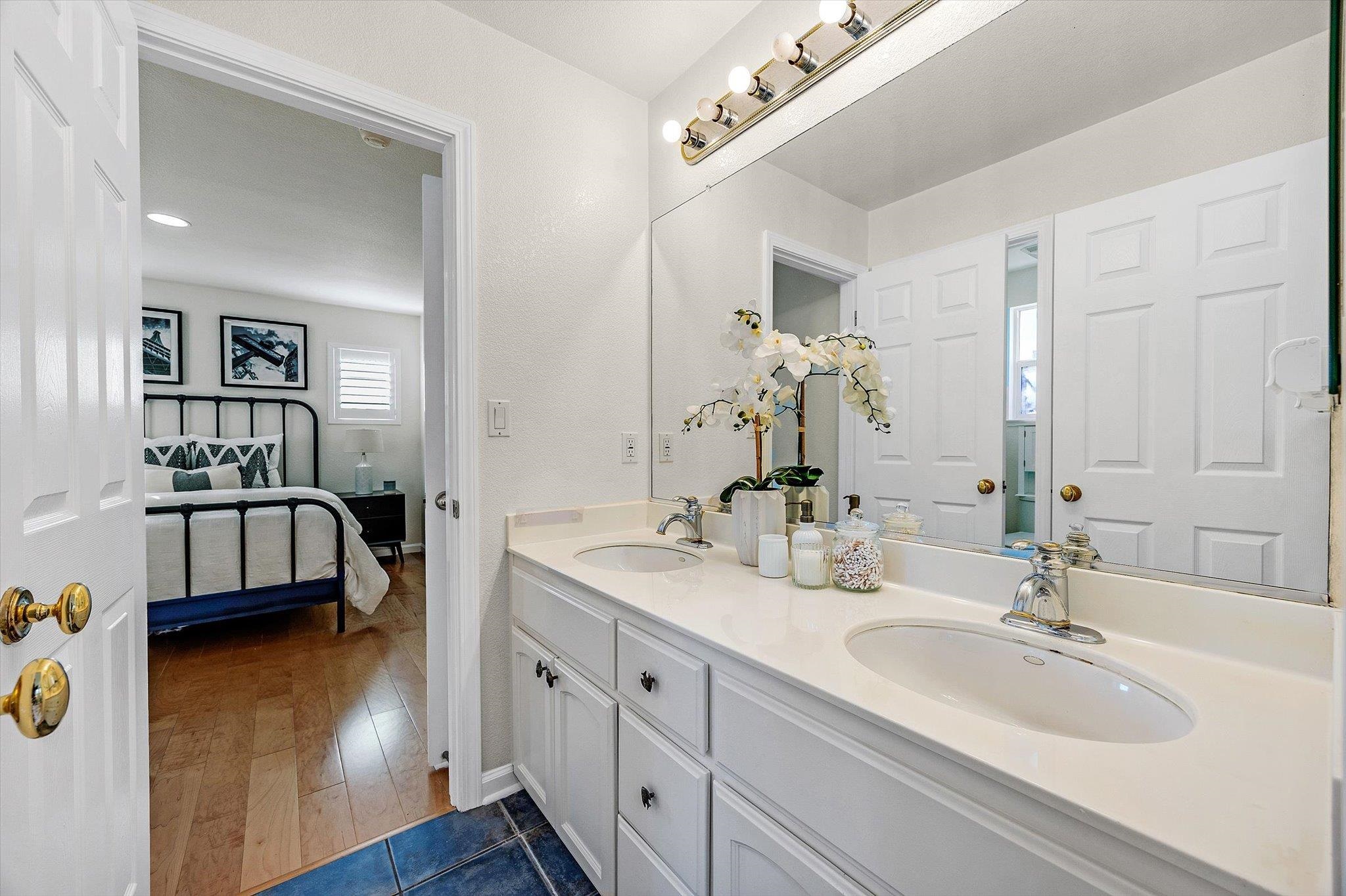 Detail Gallery Image 17 of 44 For 4185 Font Ct, Dublin,  CA 94568 - 3 Beds | 2/1 Baths