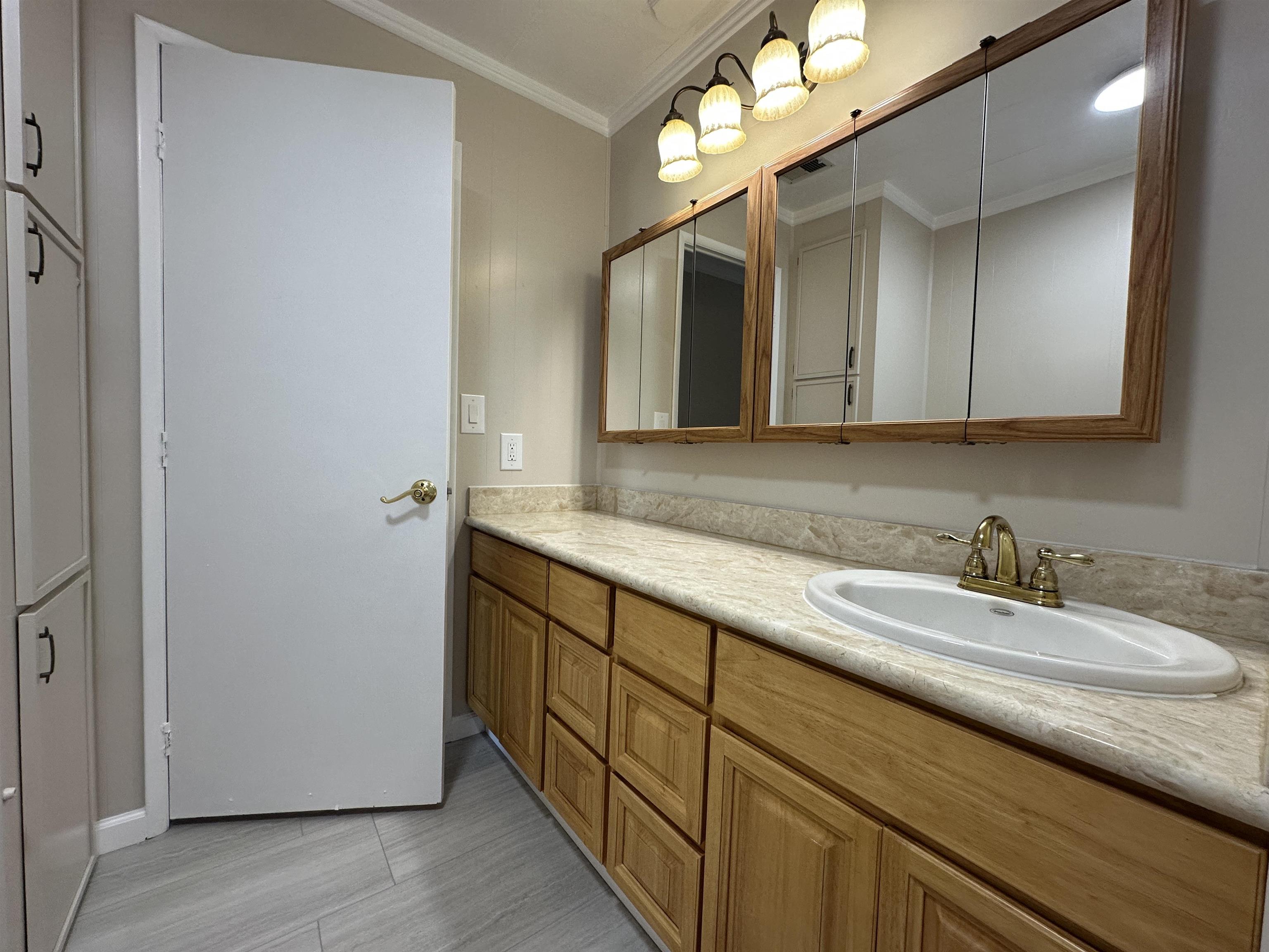 Detail Gallery Image 25 of 42 For 711 Old Canyon Rd. #56,  Fremont,  CA 94536 - 2 Beds | 2 Baths