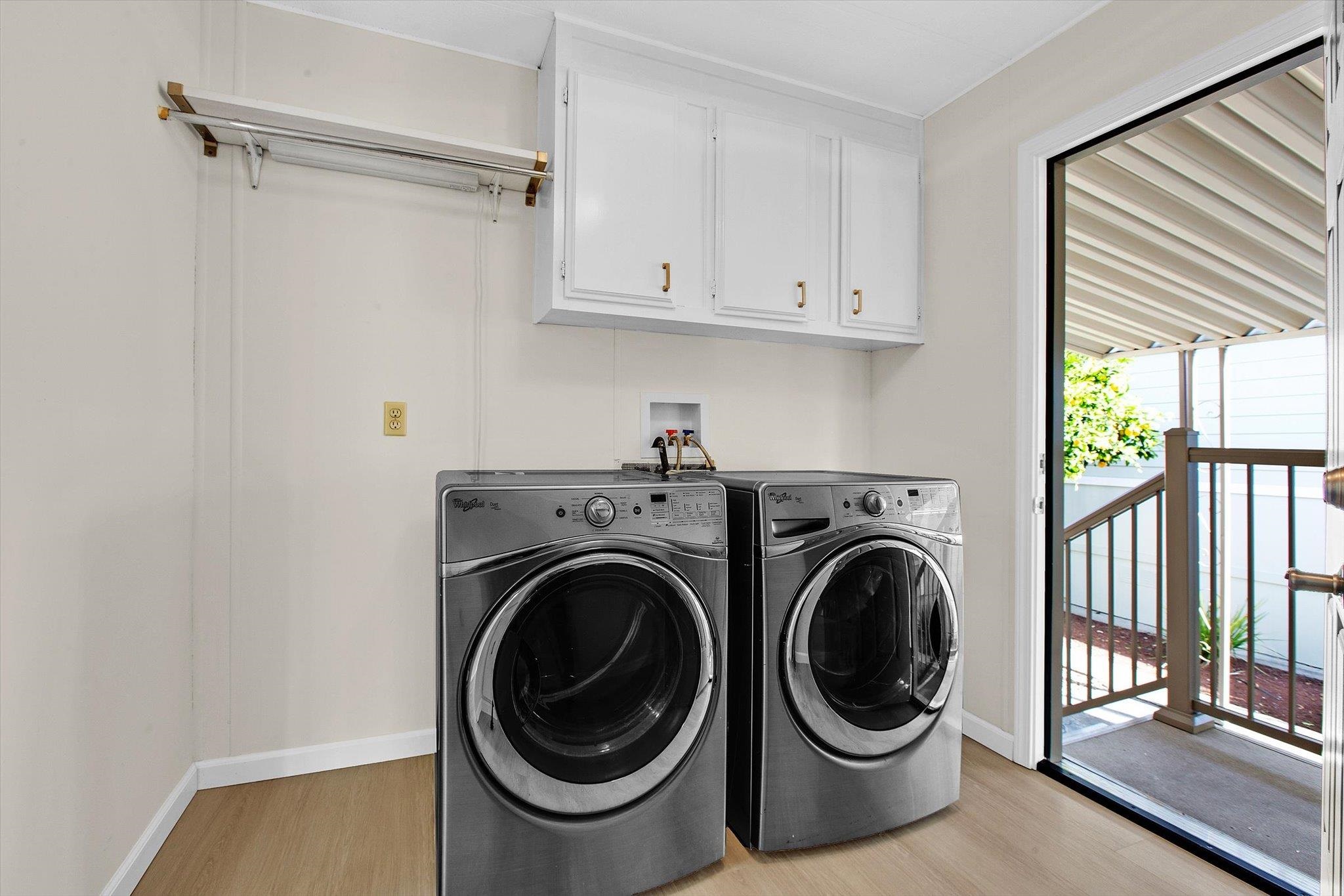 Detail Gallery Image 25 of 45 For 1075 Space Park Way #52,  Mountain View,  CA 94043 - 3 Beds | 2 Baths