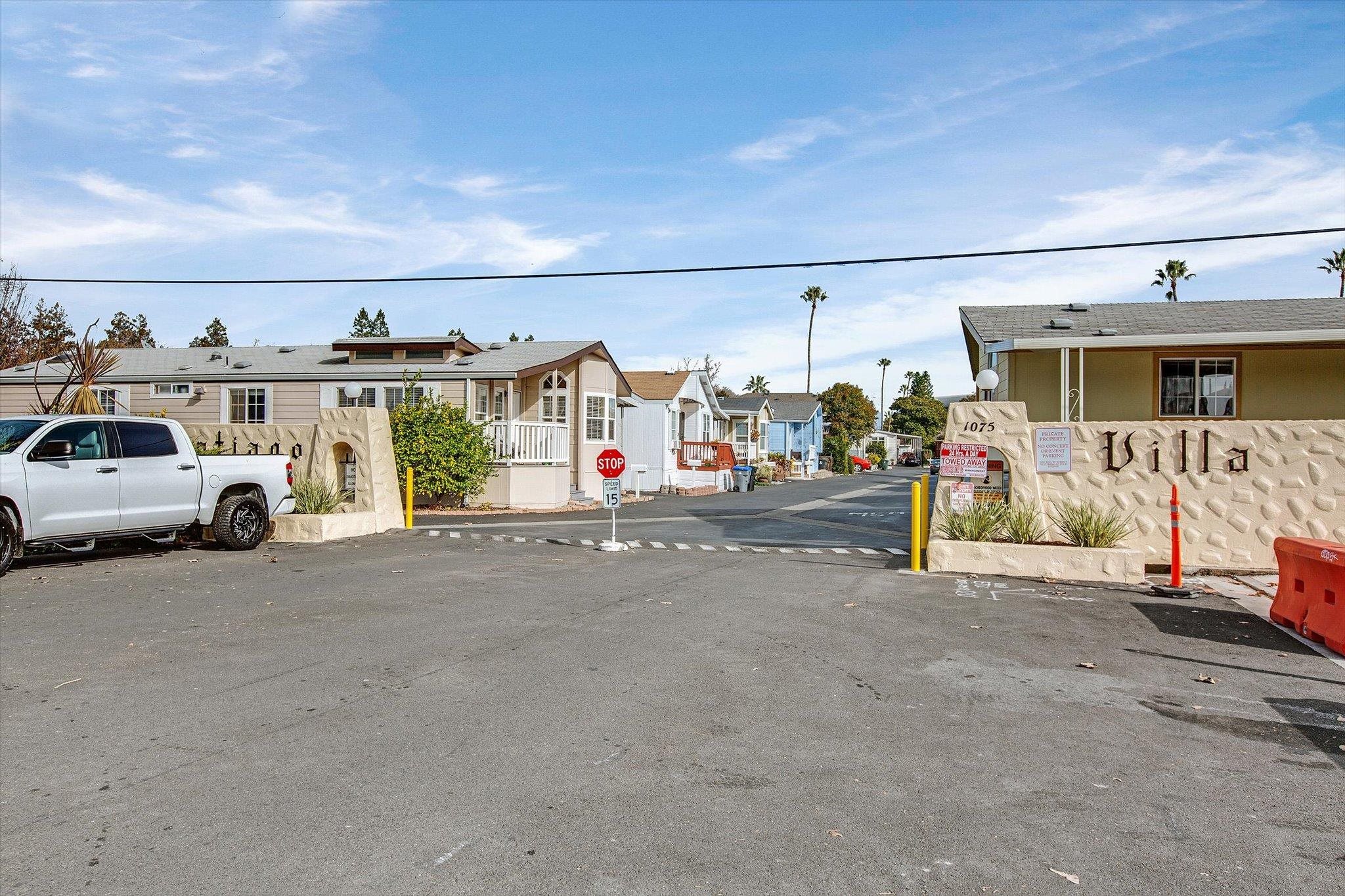 Detail Gallery Image 37 of 45 For 1075 Space Park Way #52,  Mountain View,  CA 94043 - 3 Beds | 2 Baths