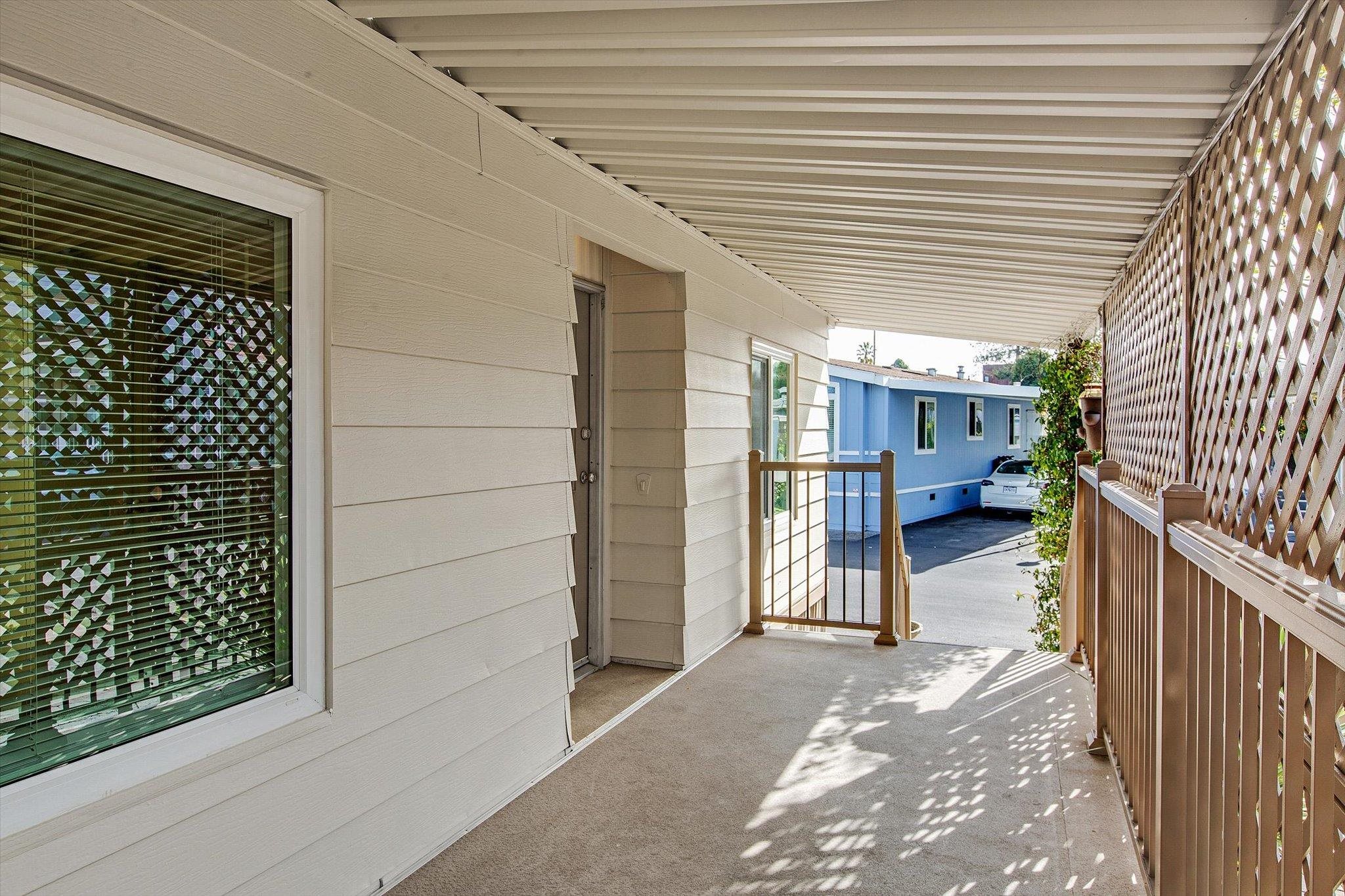 Detail Gallery Image 8 of 45 For 1075 Space Park Way #52,  Mountain View,  CA 94043 - 3 Beds | 2 Baths