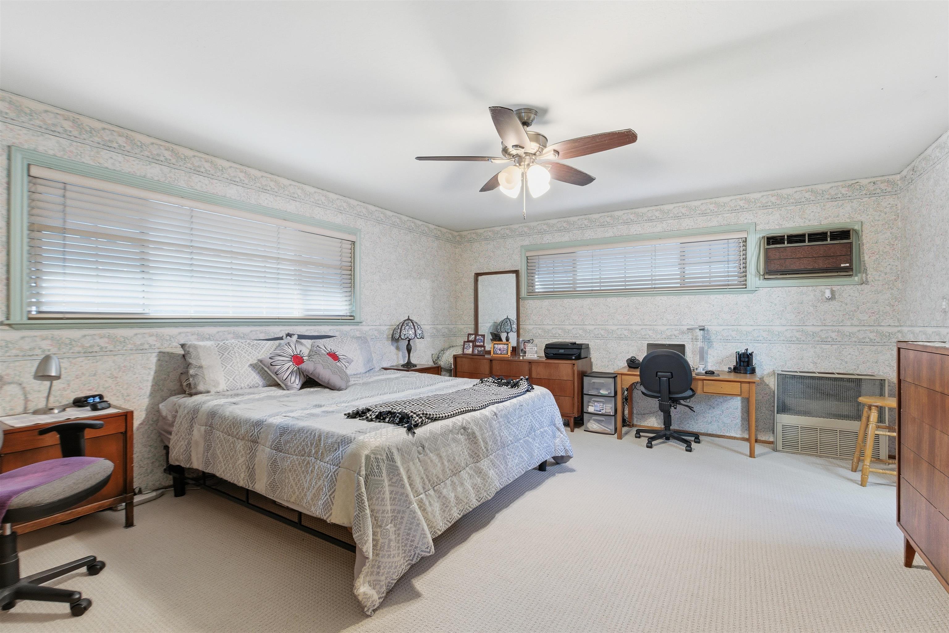 Detail Gallery Image 10 of 16 For 27 Barrie Dr, Pittsburg,  CA 94565 - 4 Beds | 3/1 Baths