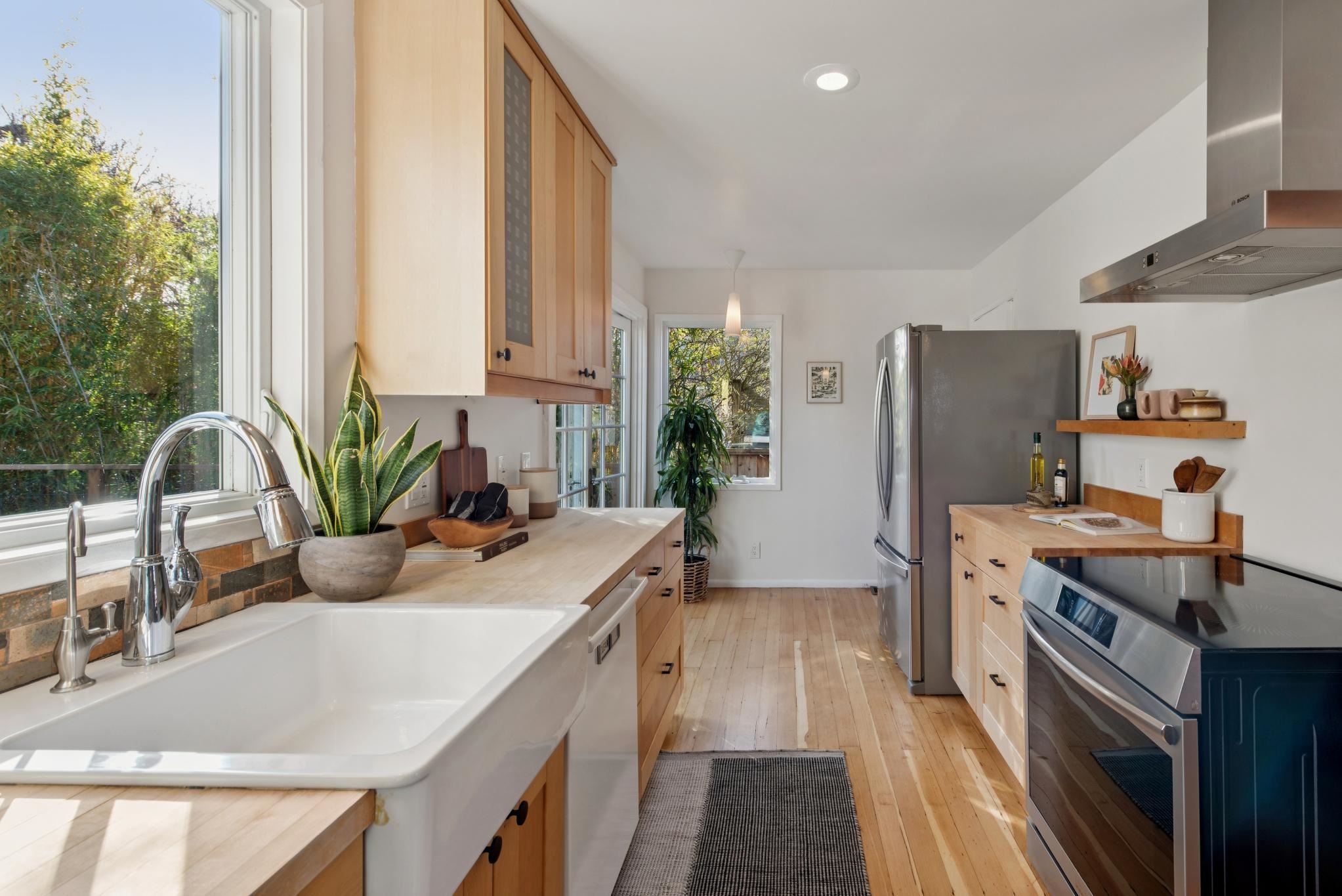 Detail Gallery Image 19 of 50 For 998 Virginia St, Berkeley,  CA 94710 - 3 Beds | 2 Baths