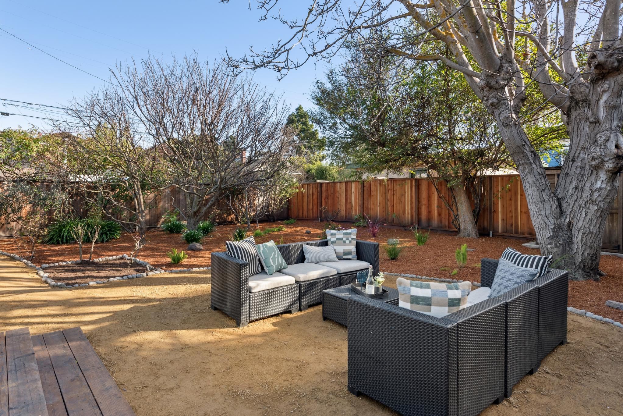 Detail Gallery Image 44 of 50 For 998 Virginia St, Berkeley,  CA 94710 - 3 Beds | 2 Baths