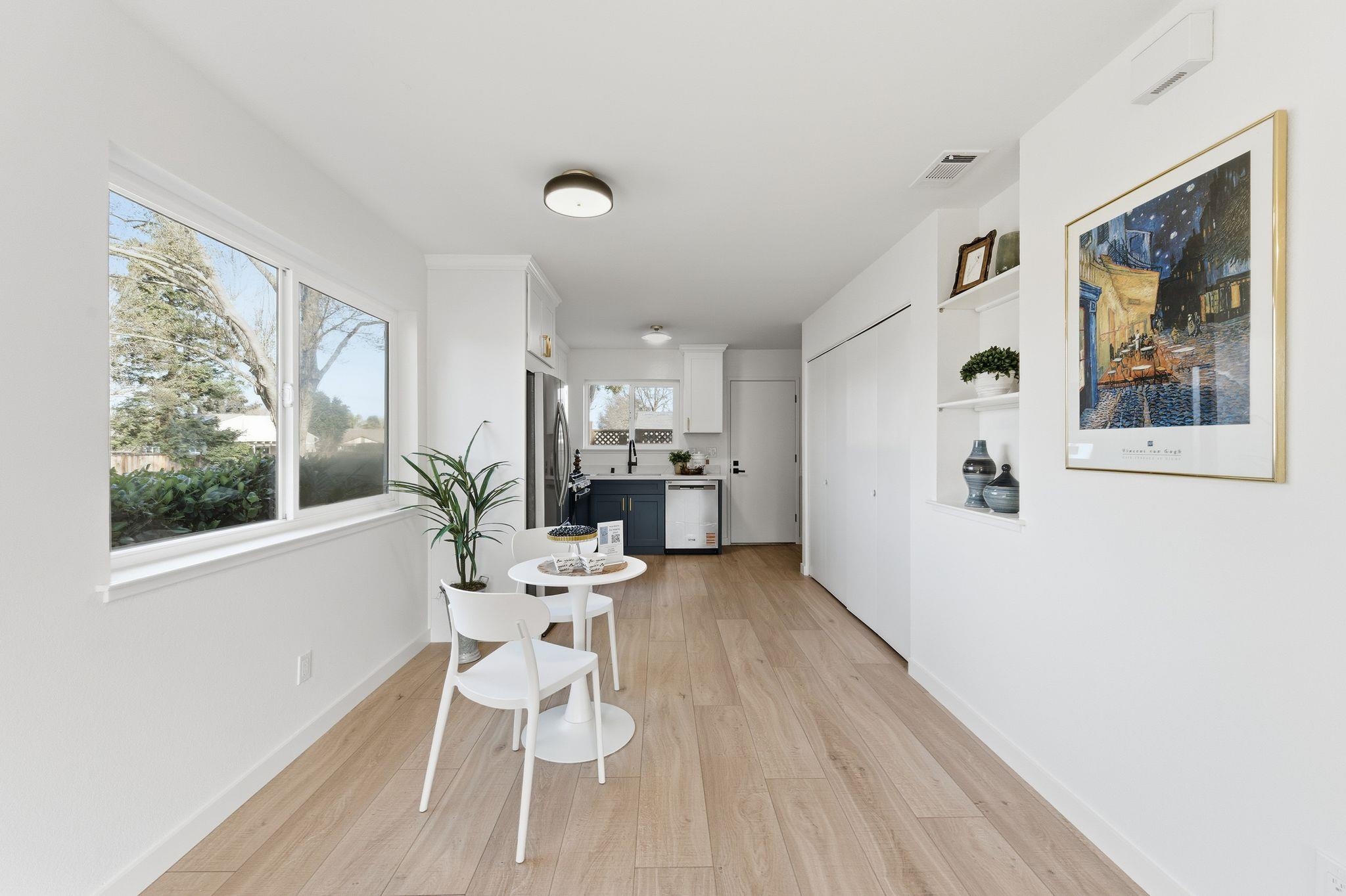 Photo #5: 41122957 Listing: Photo #5