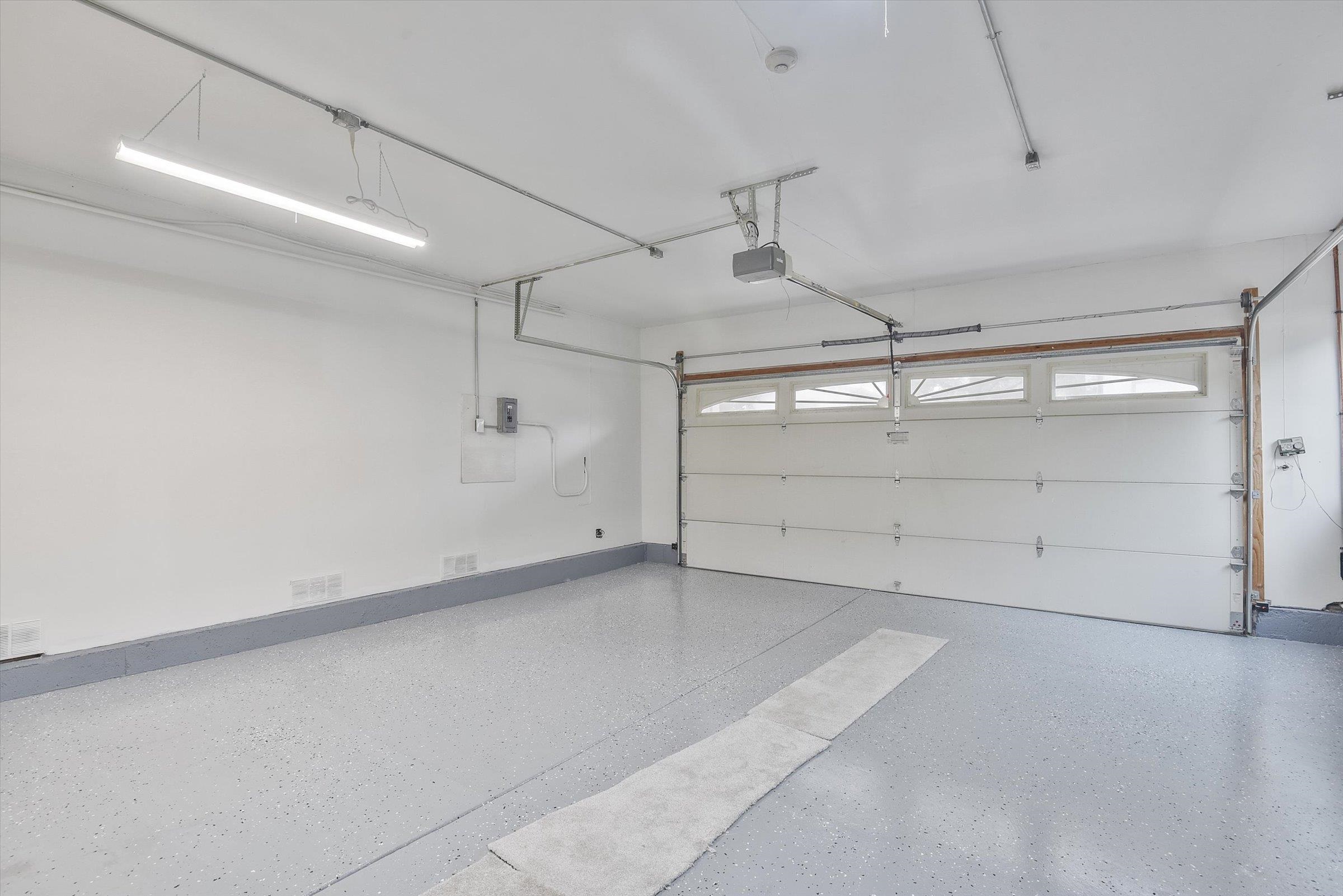 Detail Gallery Image 7 of 33 For 1524 Ridgewood Dr, Martinez,  CA 94553 - 4 Beds | 2/1 Baths