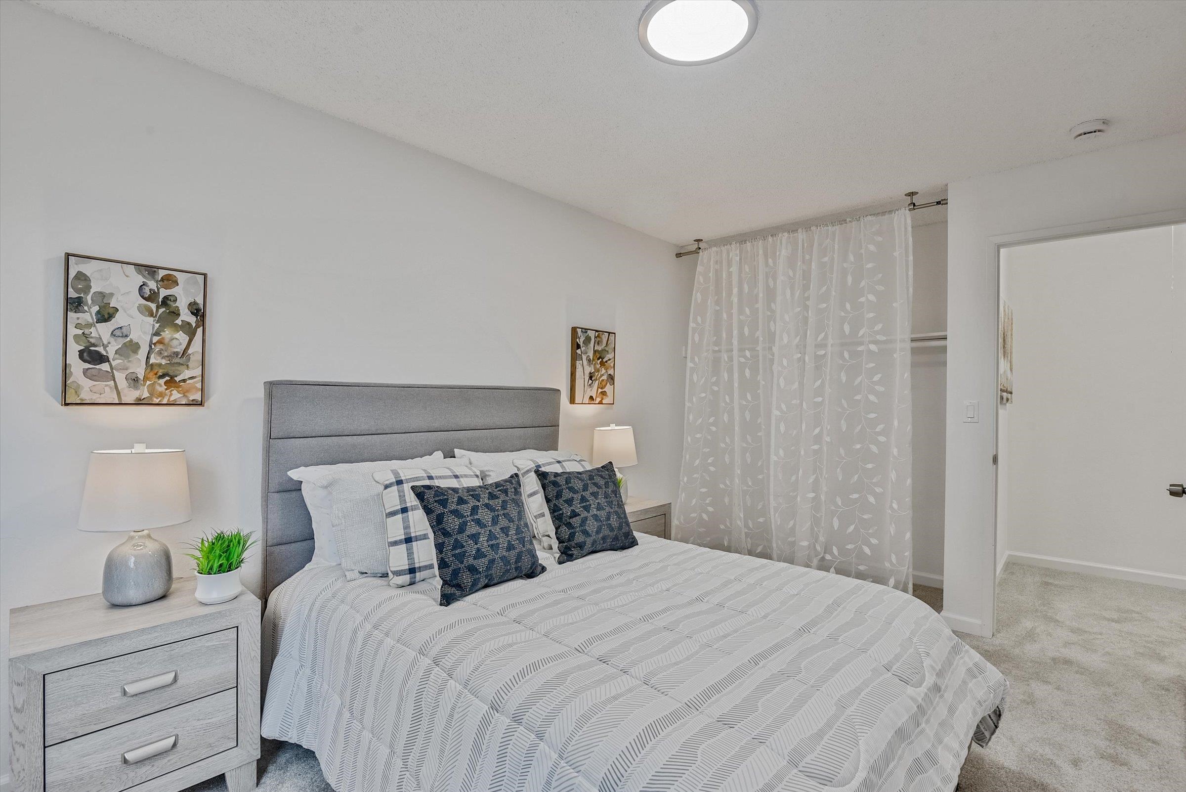 Detail Gallery Image 20 of 33 For 1524 Ridgewood Dr, Martinez,  CA 94553 - 4 Beds | 2/1 Baths