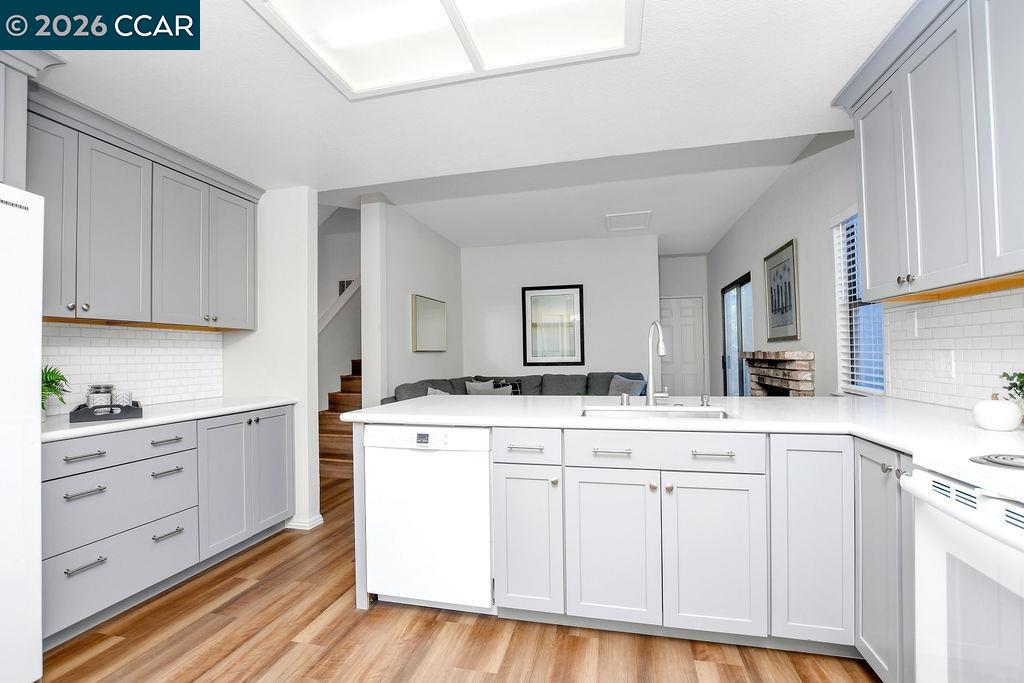 Detail Gallery Image 11 of 28 For 670 Rocky Creek Ter, Brentwood,  CA 94513 - 3 Beds | 2/1 Baths