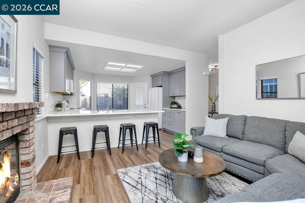 Detail Gallery Image 8 of 28 For 670 Rocky Creek Ter, Brentwood,  CA 94513 - 3 Beds | 2/1 Baths