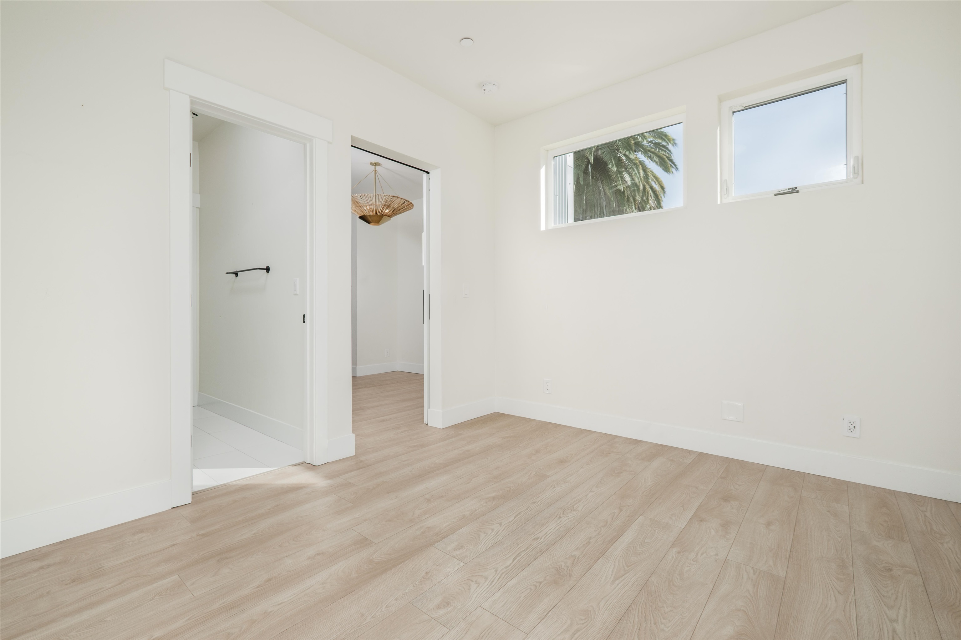 Detail Gallery Image 14 of 54 For 2715 Tomato Alley, Sacramento,  CA 95818 - 4 Beds | 4 Baths