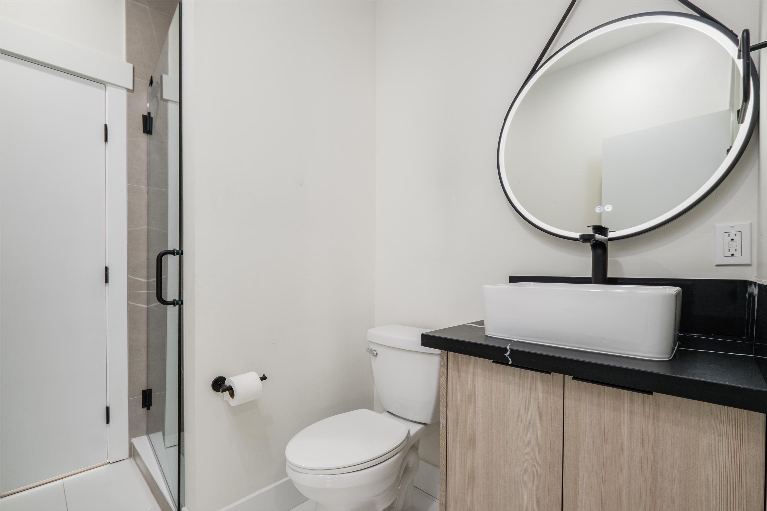 Detail Gallery Image 16 of 54 For 2715 Tomato Alley, Sacramento,  CA 95818 - 4 Beds | 4 Baths