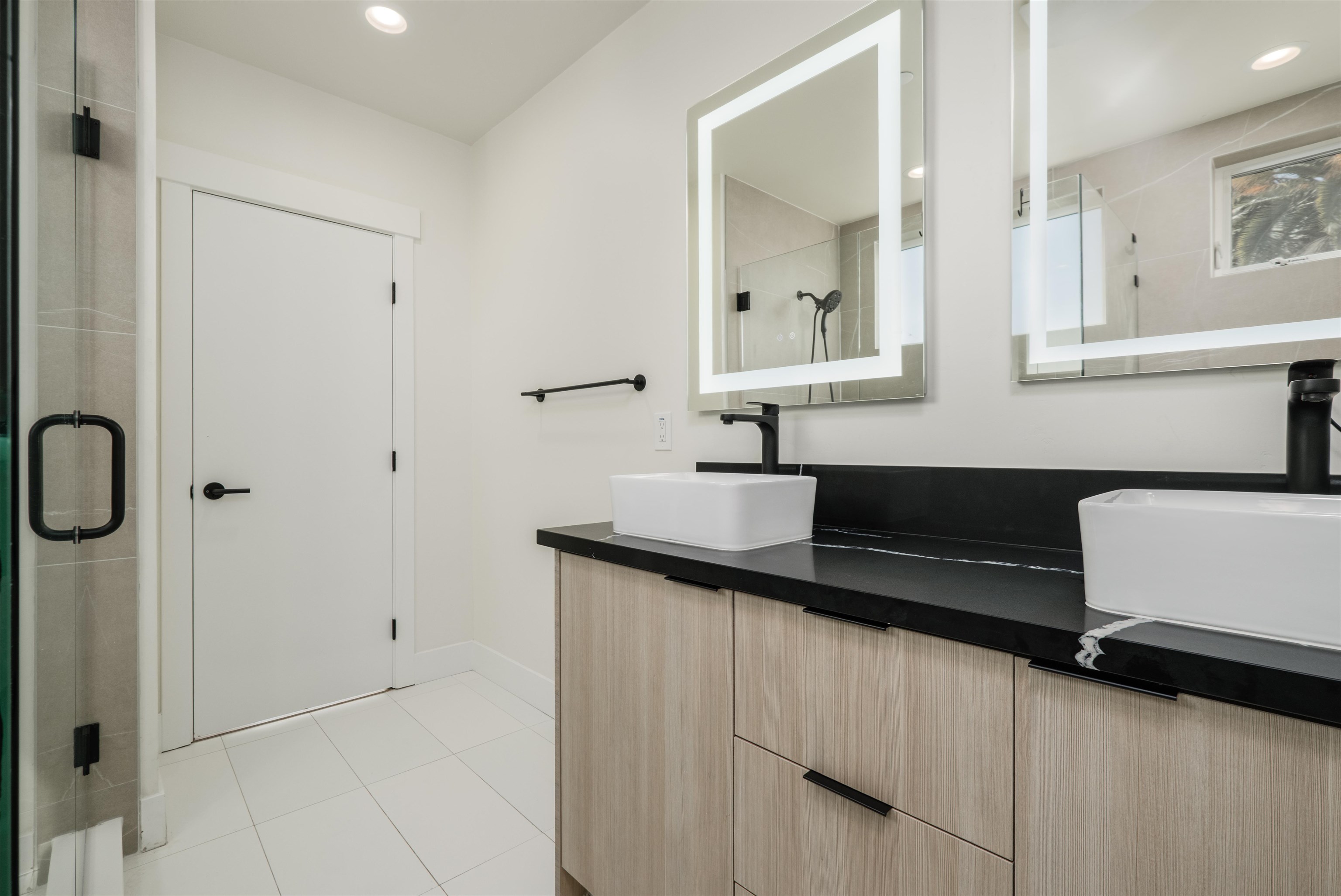 Detail Gallery Image 29 of 54 For 2715 Tomato Alley, Sacramento,  CA 95818 - 4 Beds | 4 Baths