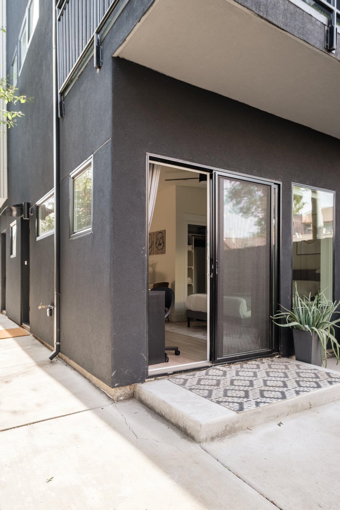 Detail Gallery Image 54 of 54 For 2715 Tomato Alley, Sacramento,  CA 95818 - 4 Beds | 4 Baths