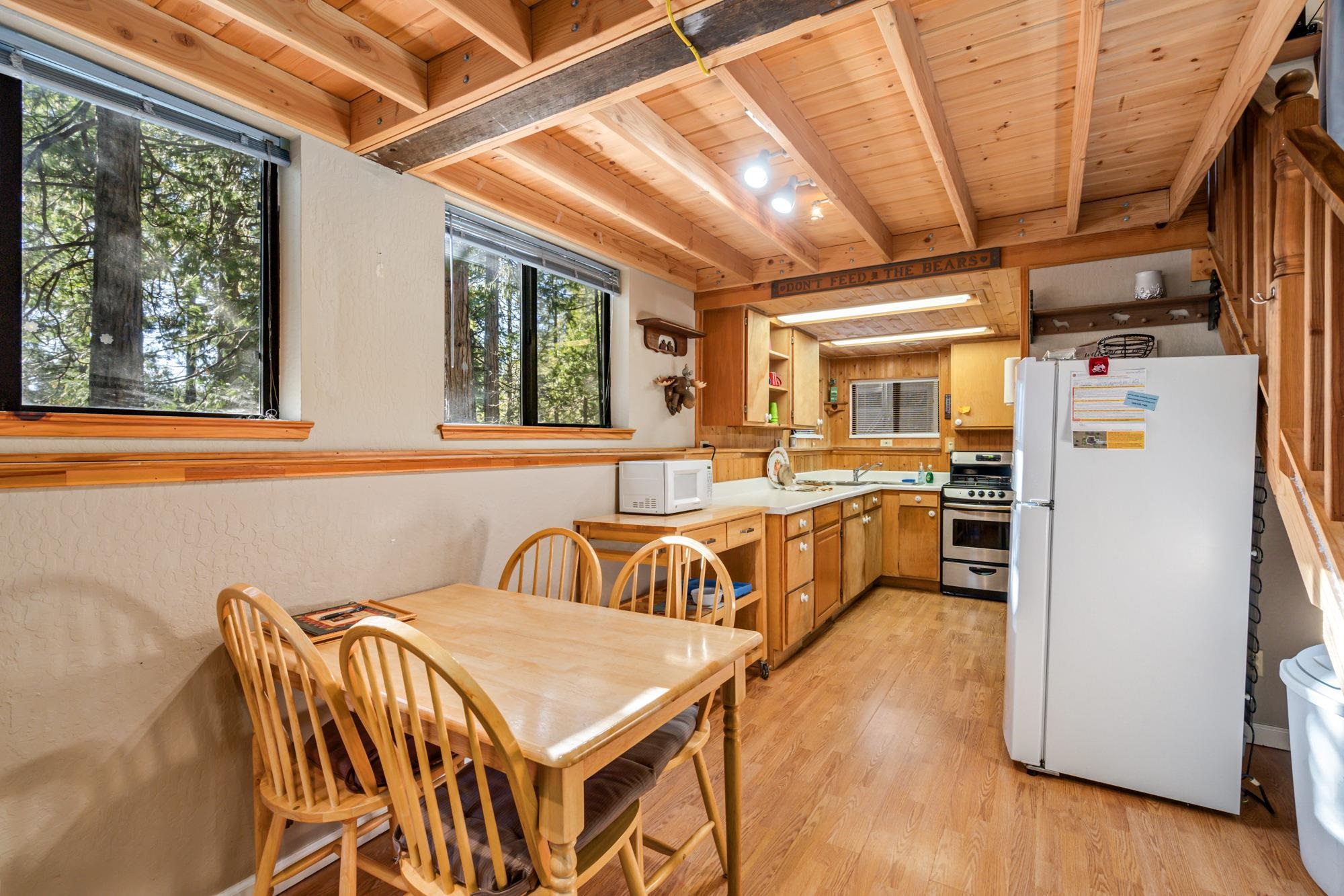 Detail Gallery Image 3 of 42 For 25482 Rebekah Rd, Long Barn,  CA 95335 - 1 Beds | 1 Baths