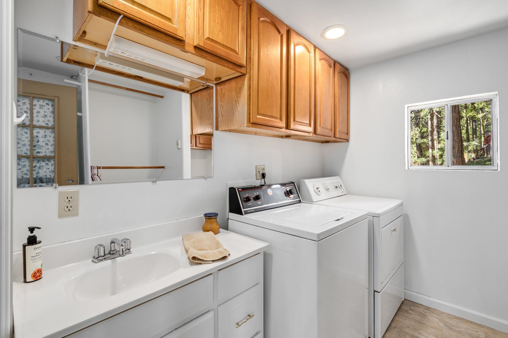 Detail Gallery Image 23 of 42 For 25482 Rebekah Rd, Long Barn,  CA 95335 - 1 Beds | 1 Baths