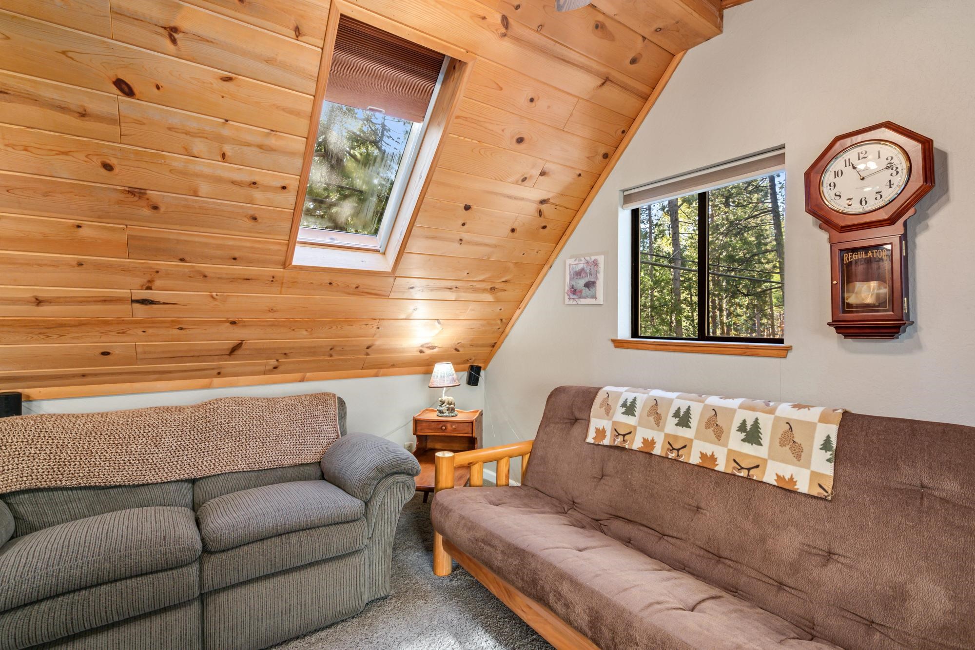 Detail Gallery Image 10 of 42 For 25482 Rebekah Rd, Long Barn,  CA 95335 - 1 Beds | 1 Baths