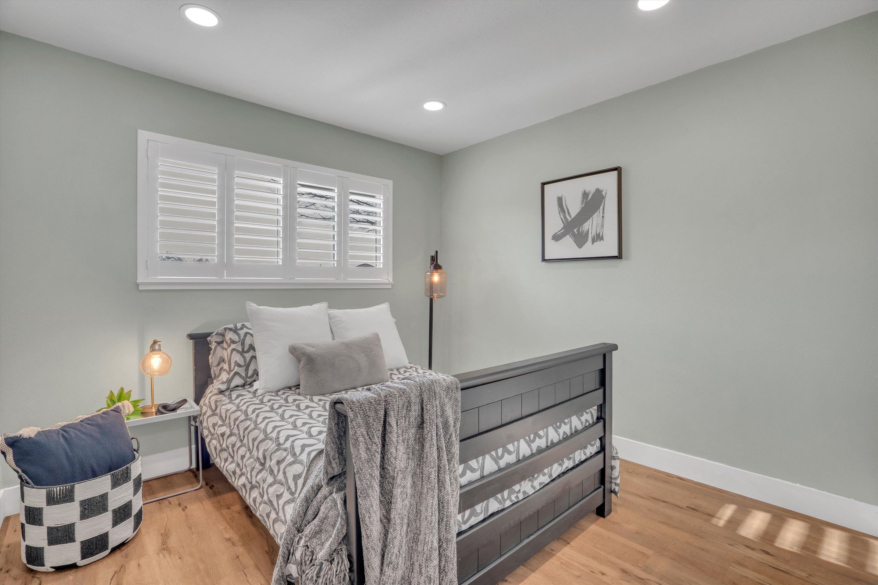 Detail Gallery Image 30 of 53 For 2119 Farmington Pl, Livermore,  CA 94550 - 4 Beds | 2 Baths