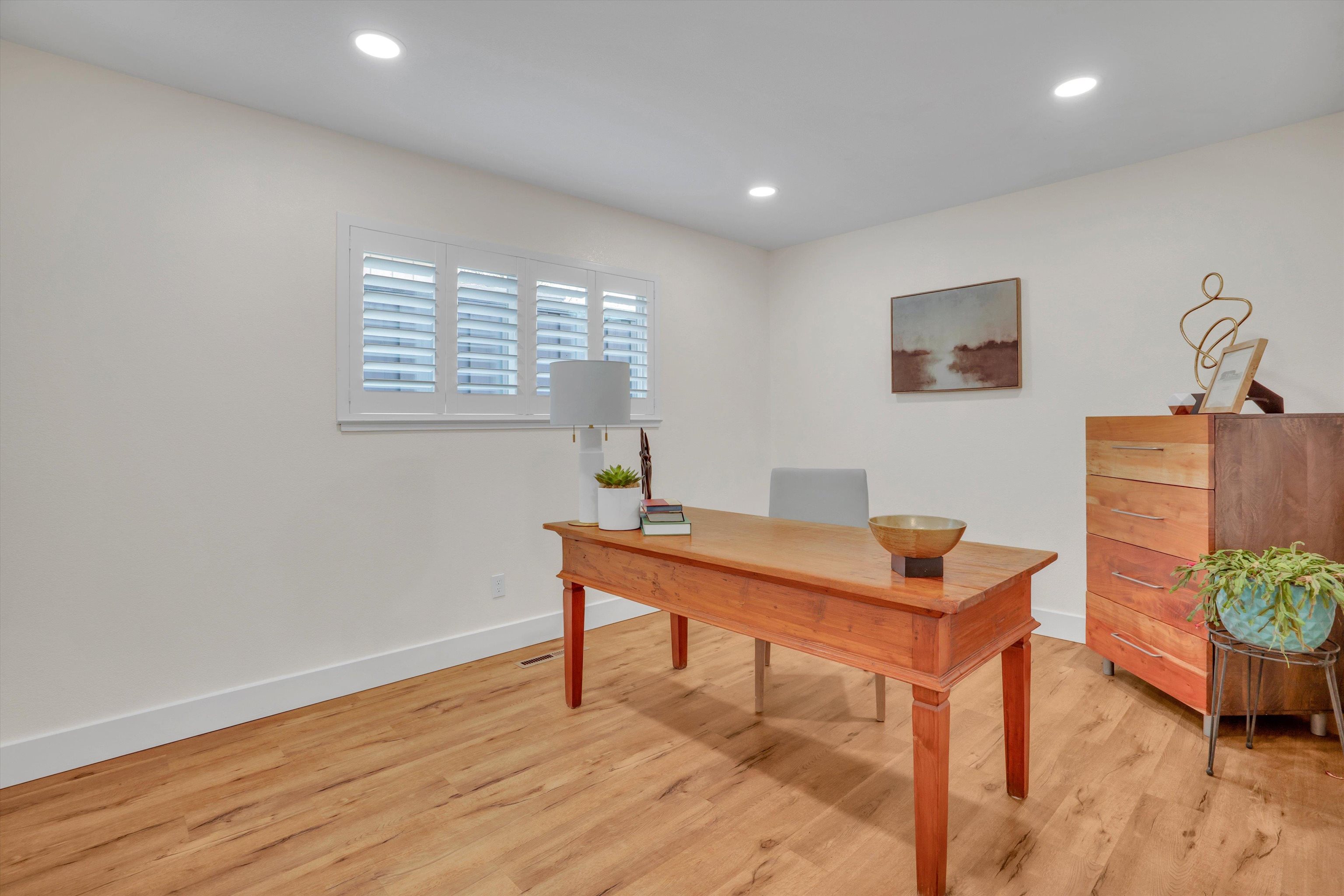 Detail Gallery Image 31 of 53 For 2119 Farmington Pl, Livermore,  CA 94550 - 4 Beds | 2 Baths