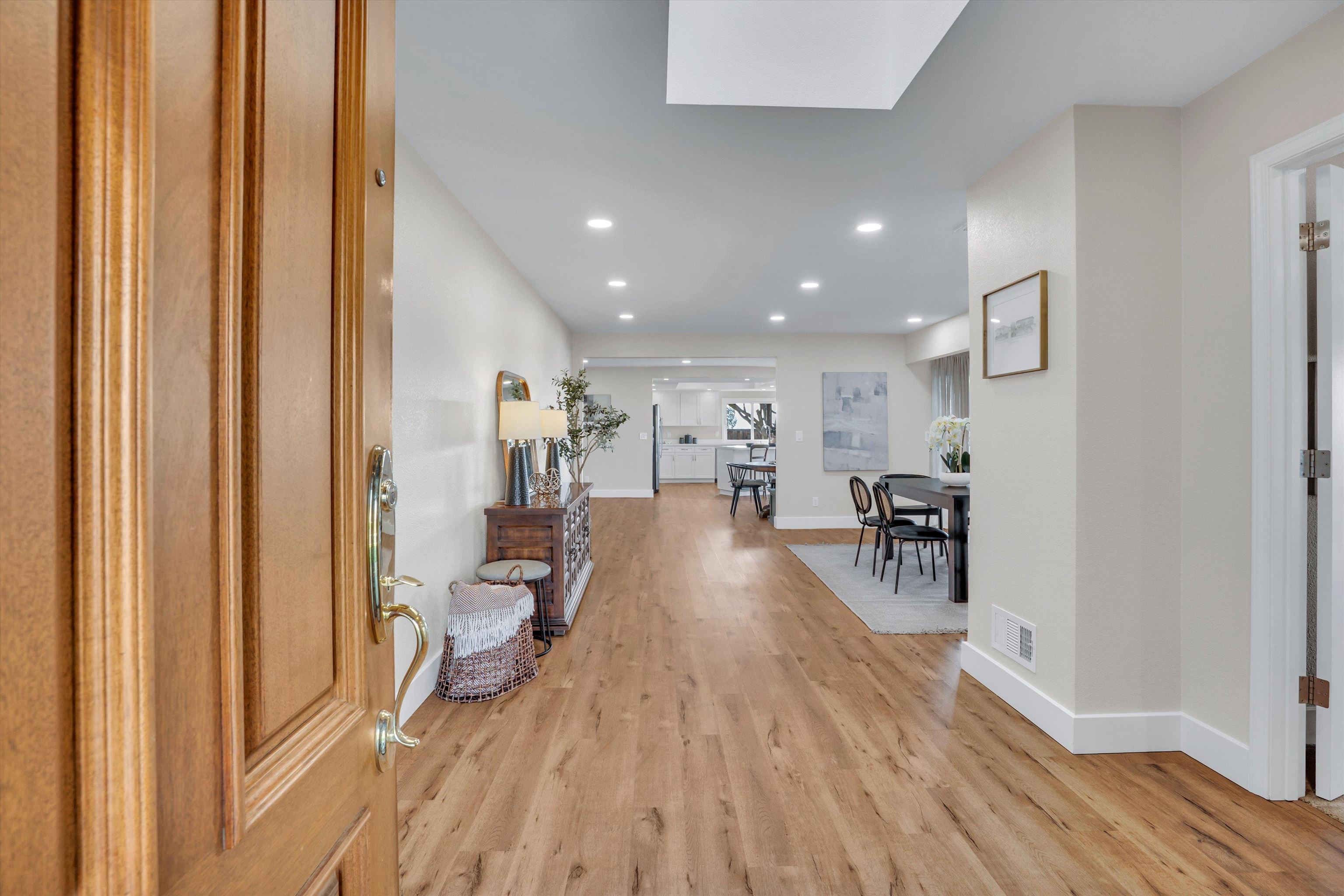 Detail Gallery Image 7 of 53 For 2119 Farmington Pl, Livermore,  CA 94550 - 4 Beds | 2 Baths