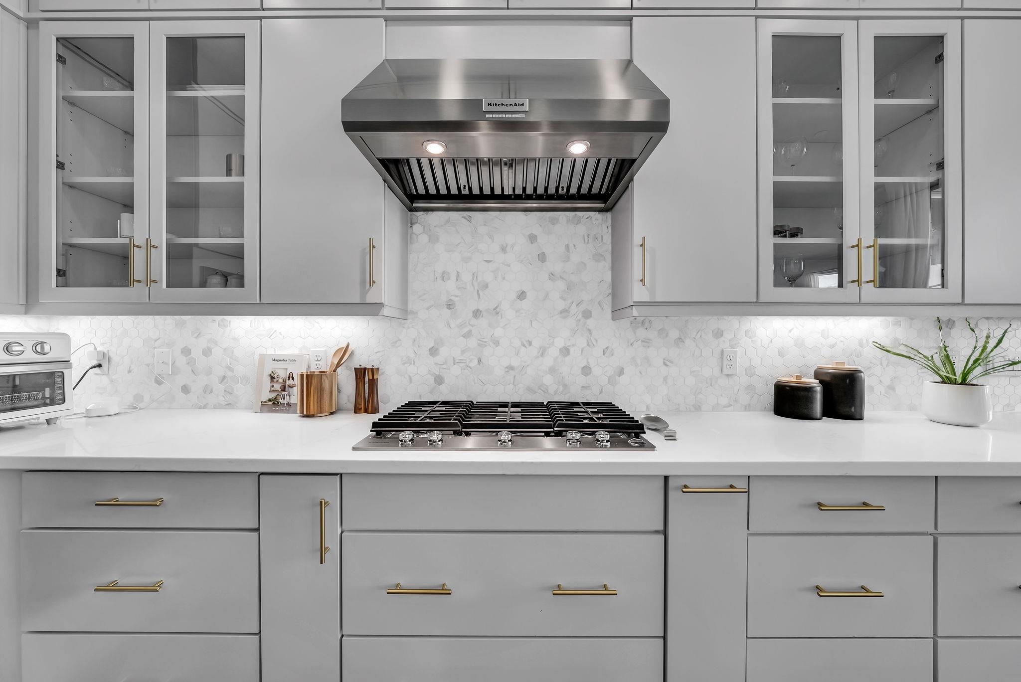 Photo #8: 41122971 Listing: Photo #8