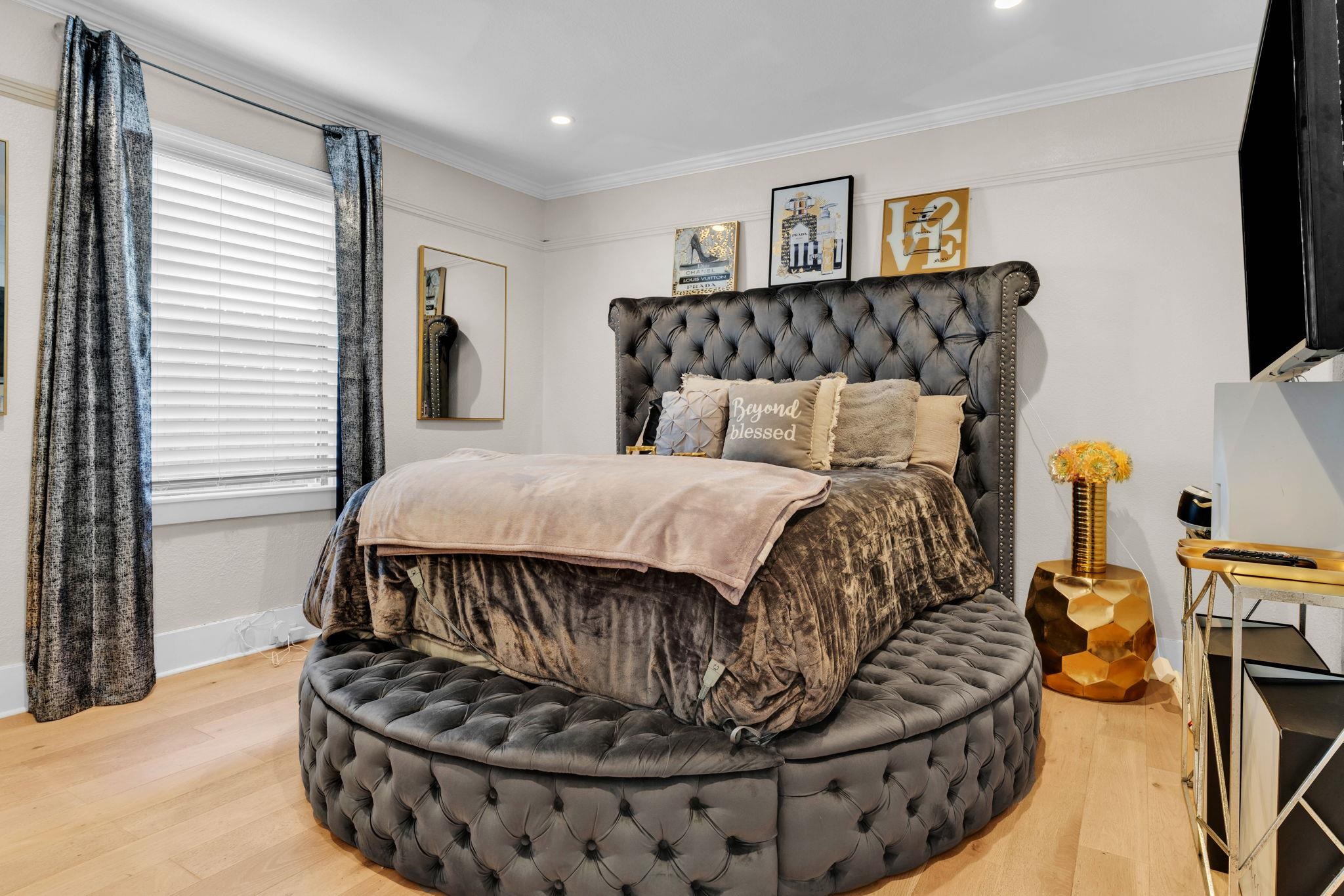 Detail Gallery Image 32 of 38 For 2468 Maxwell Ave, Oakland,  CA 94601 - 4 Beds | 3 Baths