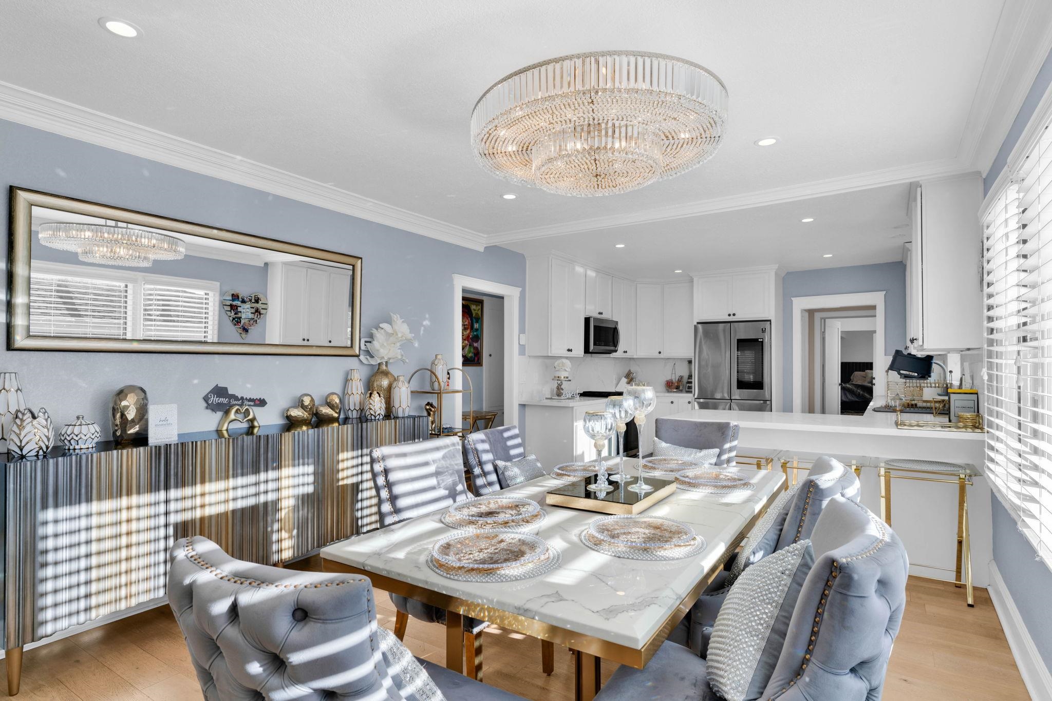 Detail Gallery Image 10 of 38 For 2468 Maxwell Ave, Oakland,  CA 94601 - 4 Beds | 3 Baths