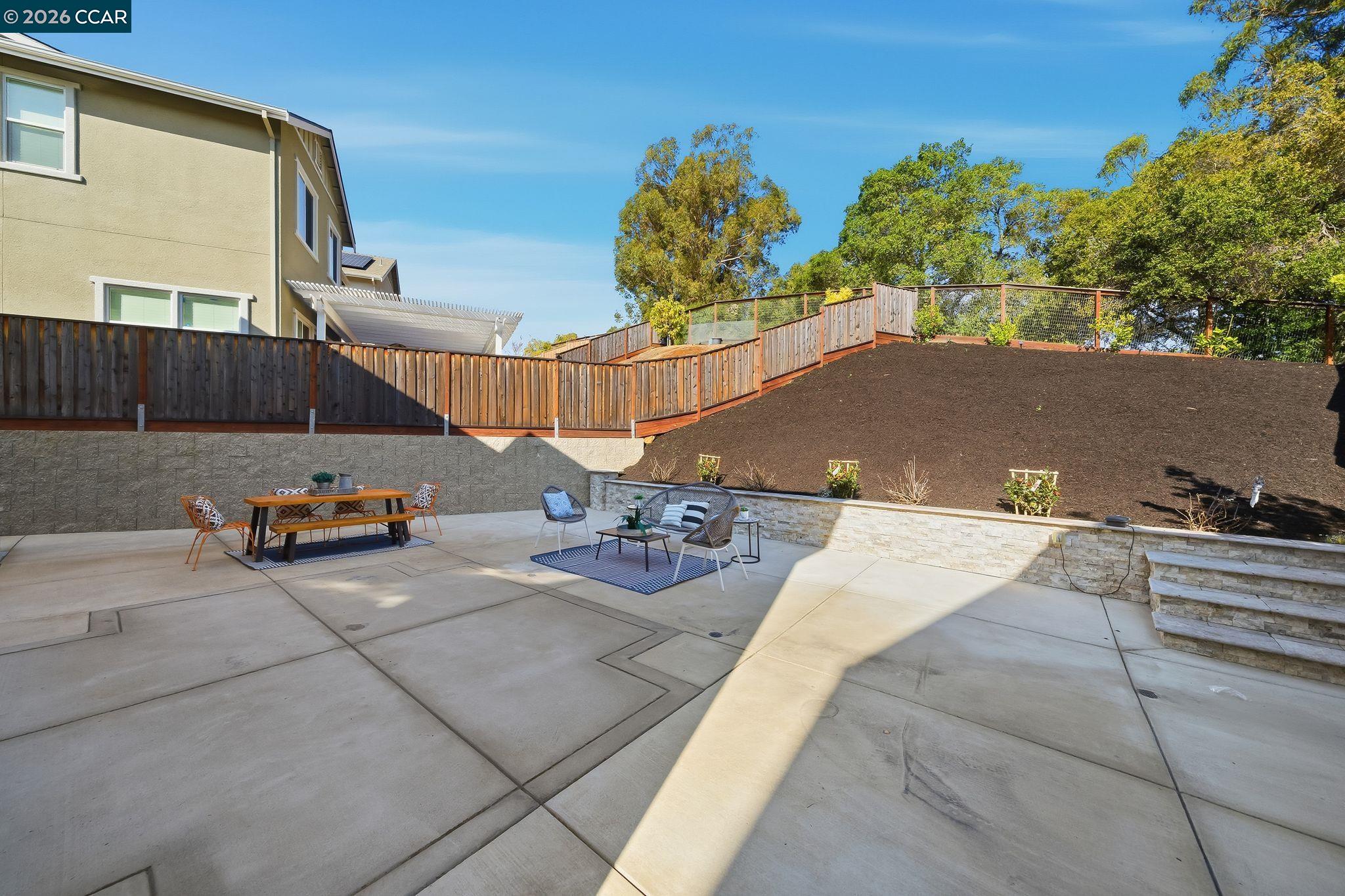 Detail Gallery Image 42 of 50 For 4827 Roberts Ct, Castro Valley,  CA 94552 - 5 Beds | 3/1 Baths