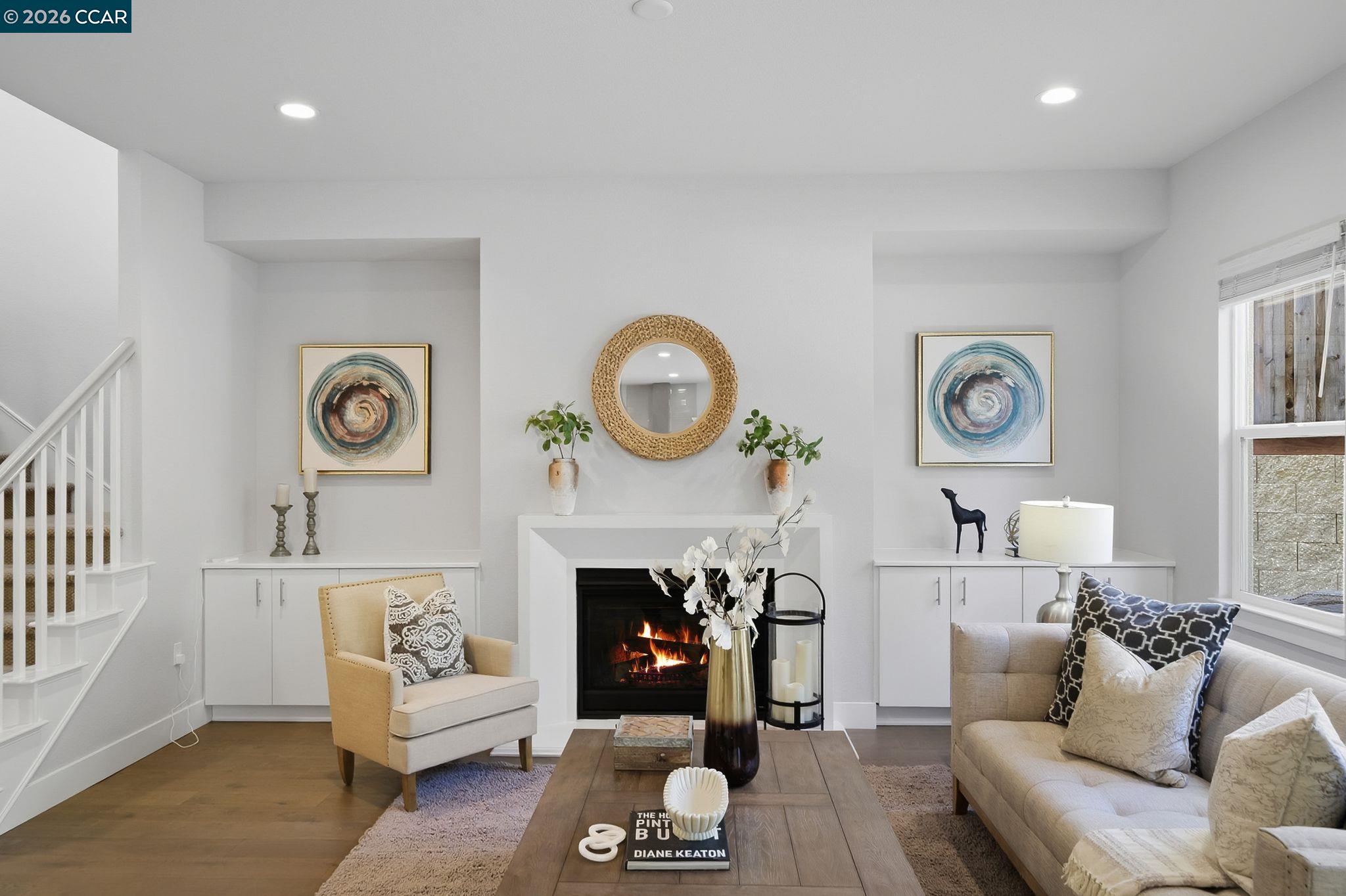 Detail Gallery Image 8 of 50 For 4827 Roberts Ct, Castro Valley,  CA 94552 - 5 Beds | 3/1 Baths