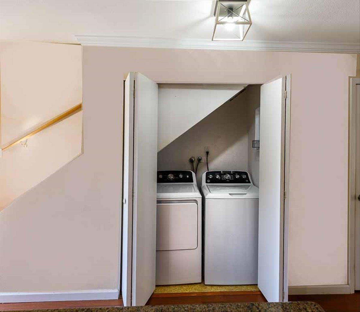 Detail Gallery Image 11 of 21 For 1482 Parkway, Rohnert Park,  CA 94928 - 2 Beds | 1/1 Baths