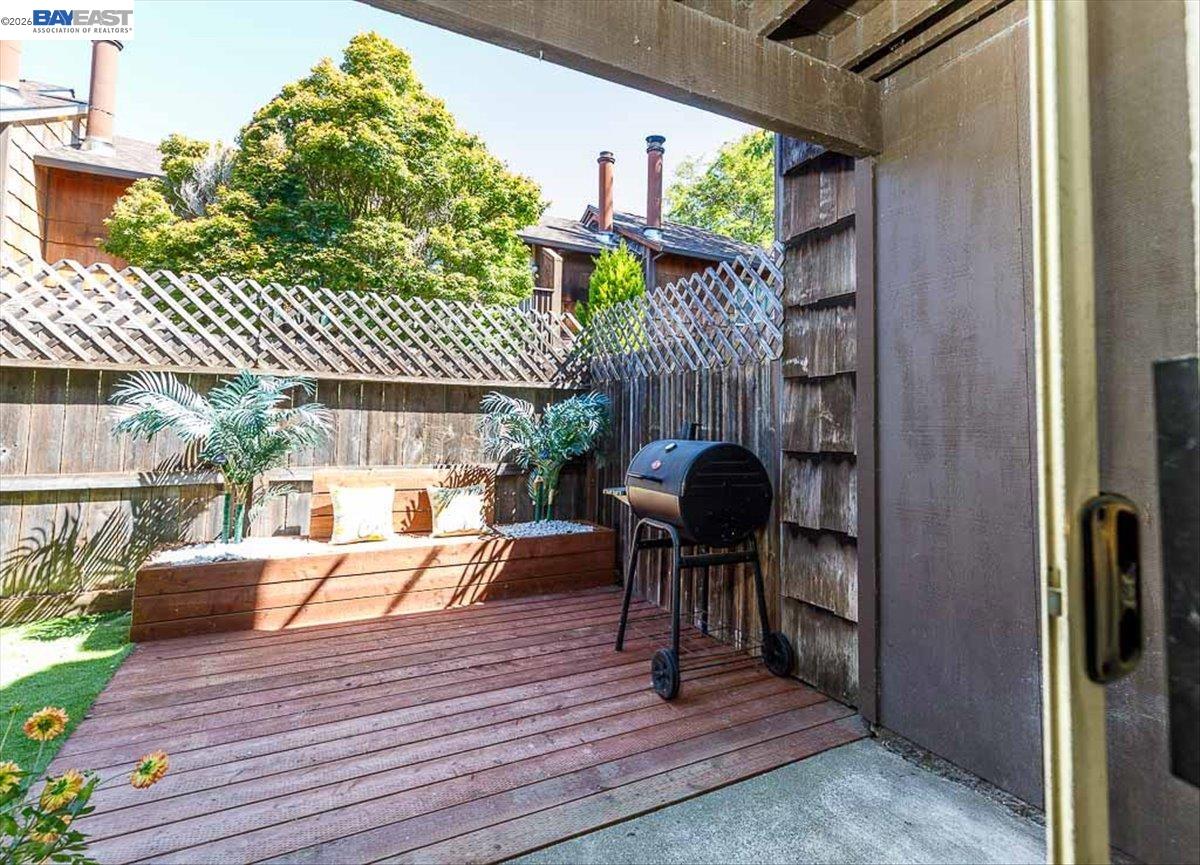 1482 Parkway, Rohnert Park, CA, 94928