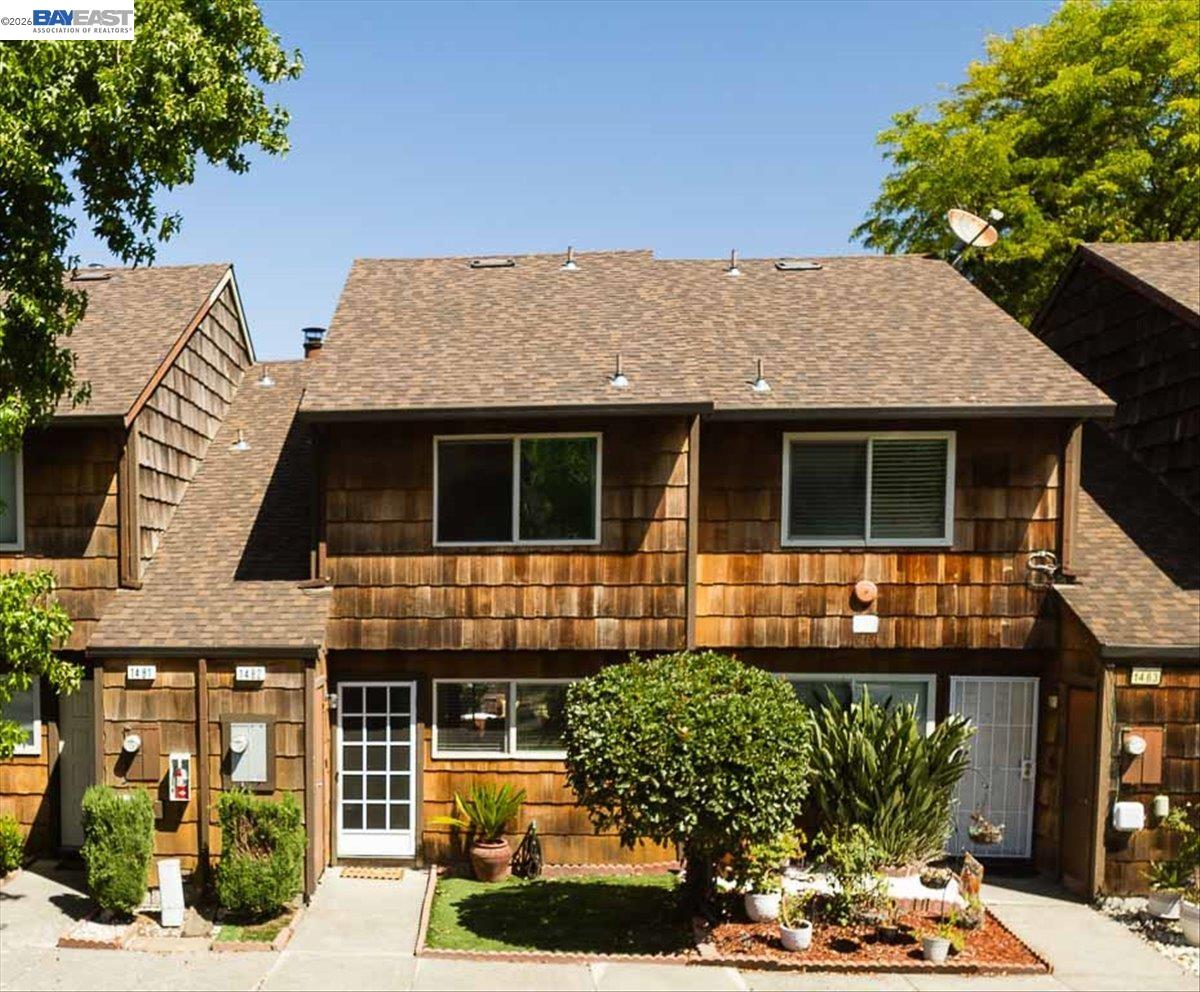 1482 Parkway, Rohnert Park, CA, 94928